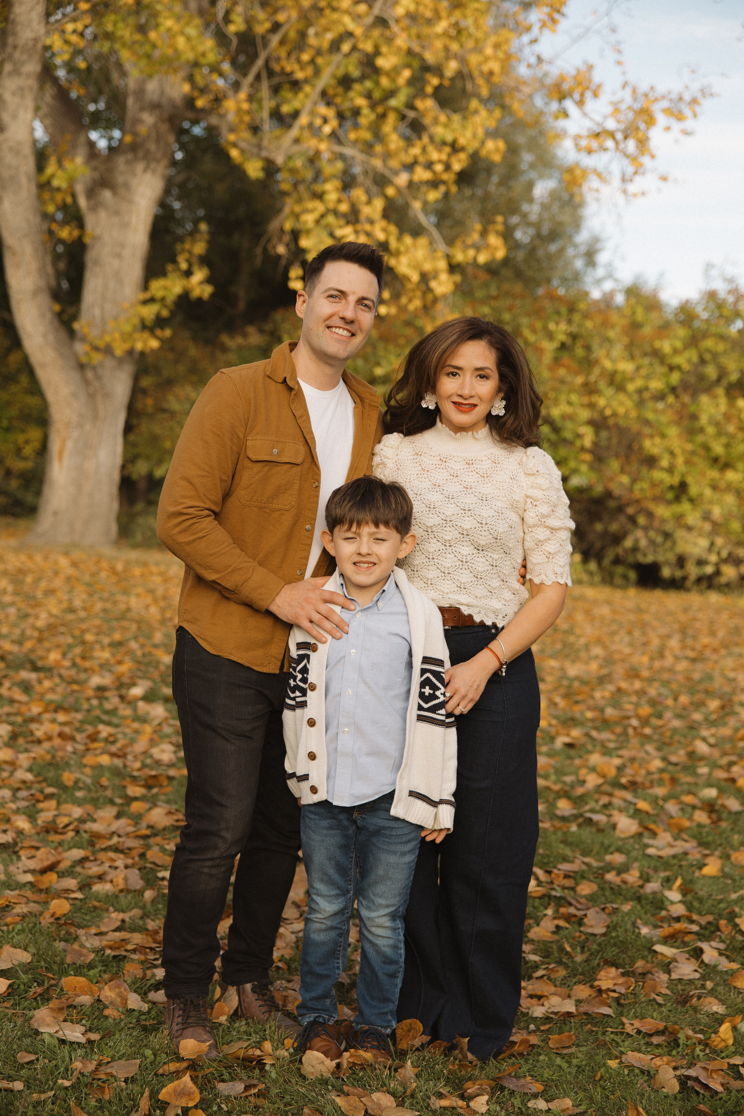 Karen and her beautiful family. Photographer Stanislav Antonov