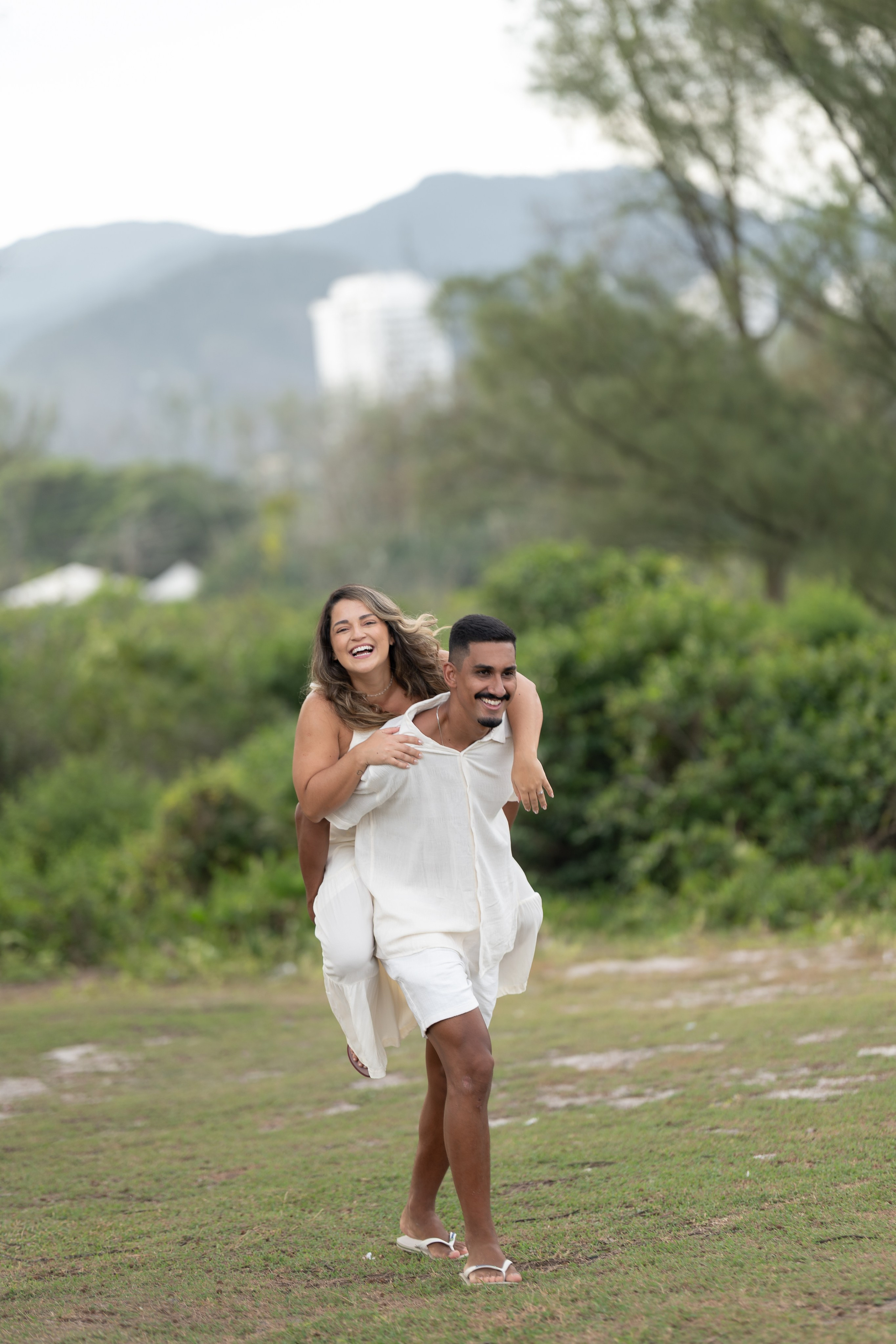 Ensaio Júlia Azeredo & Matheus. Cristofr Jhons | Fotógrafo de Casamento