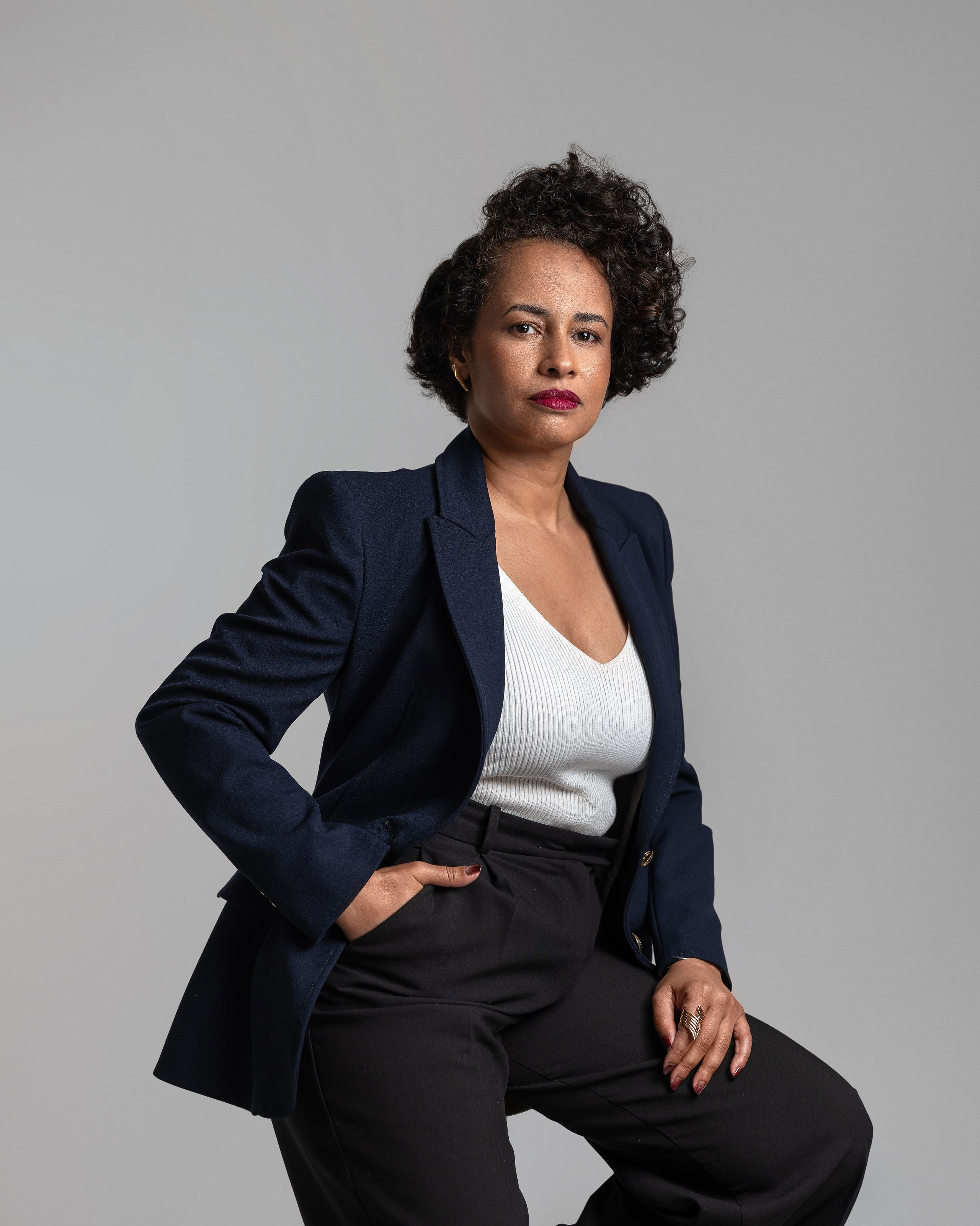 Ensaio corporativo profissional em São Paulo para fortalecer sua imagem e transmitir confiança, credibilidade e autoridade. Retratos profissionais para empresas, empreendedores e profissionais liberais.