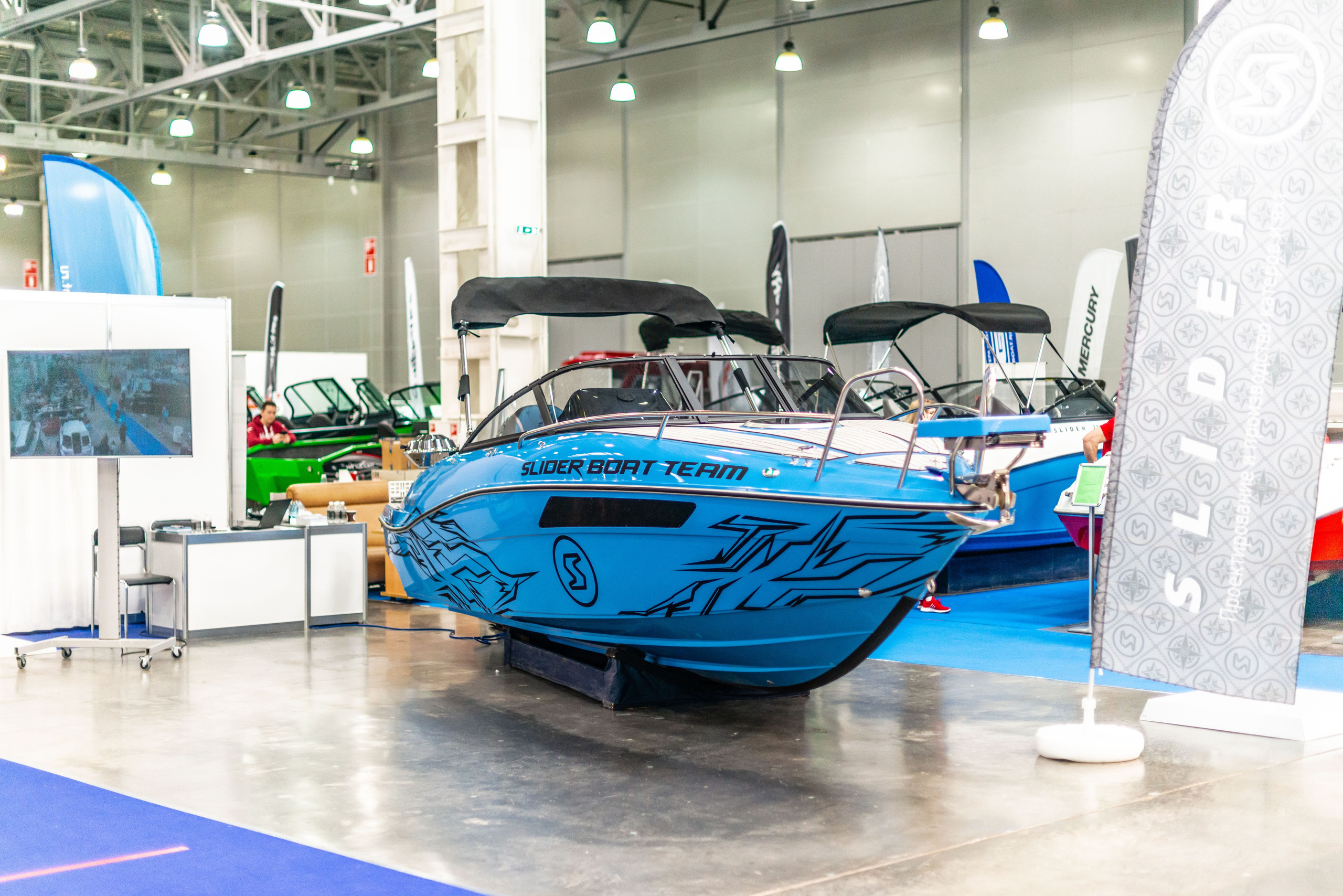 Фотосъемка лодок на Moscow Boat Show 2022. PHOTOGRAPHER QUINTANA ROO