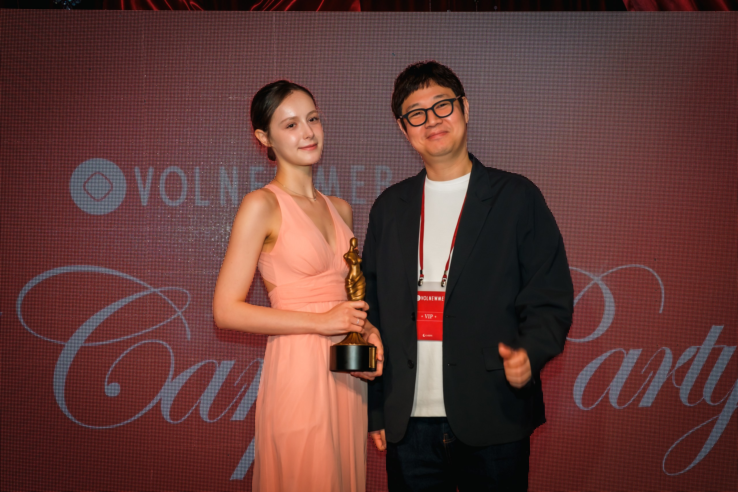 VOLNEWMER Red Carpet Night. Photographer in Seoul Dobrokvashina Natalya