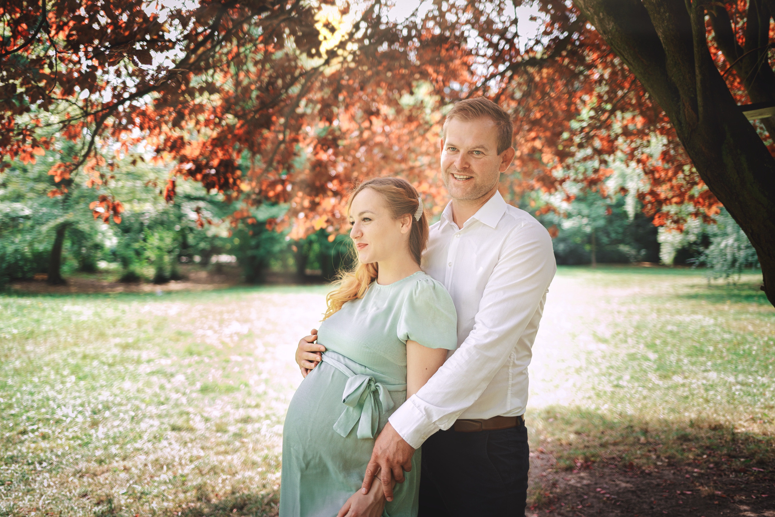 Outdoor Maternity Portrait Session Edmonton | Dimitri Studio