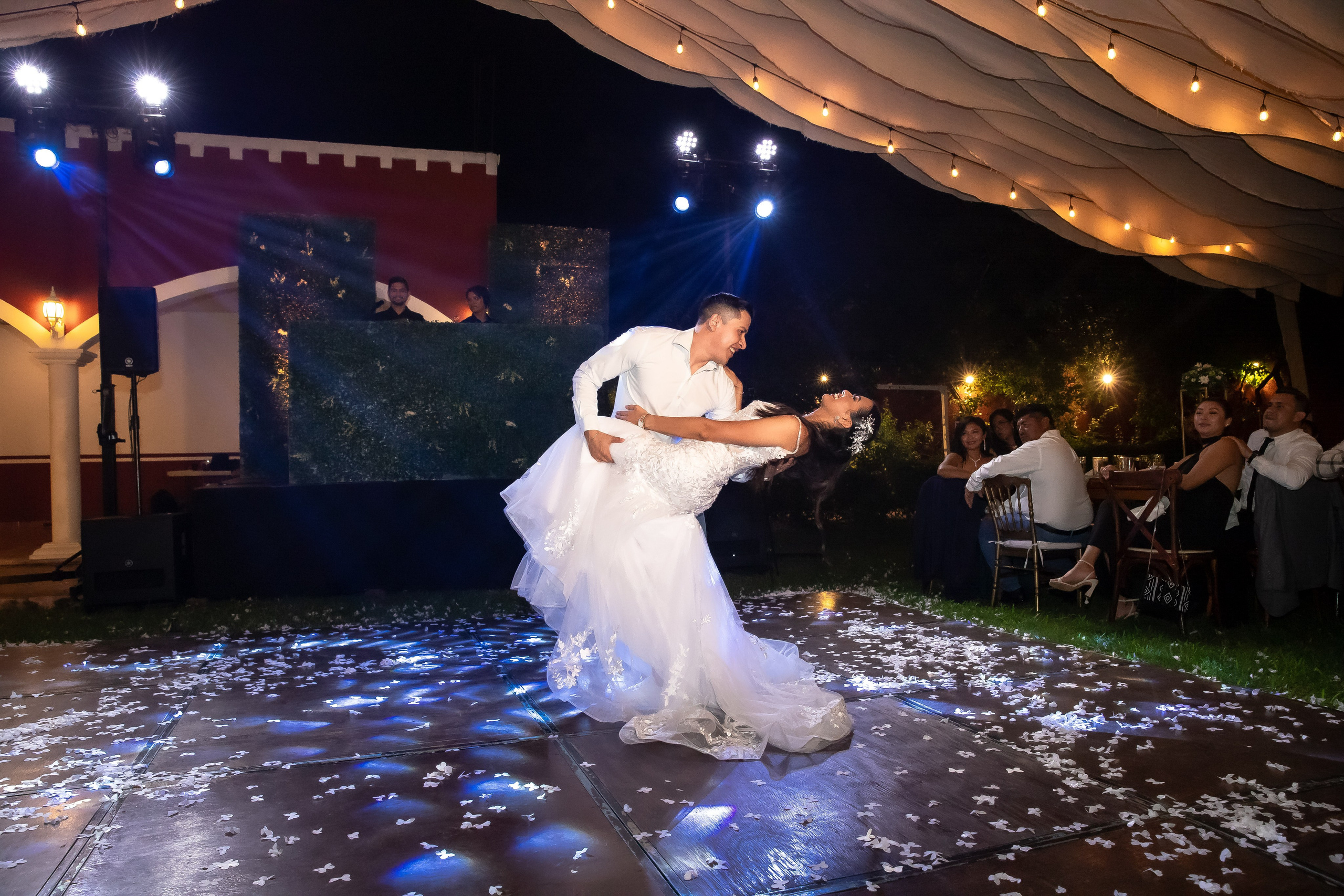 Delta & Cesar. Simón Enríquez Studio