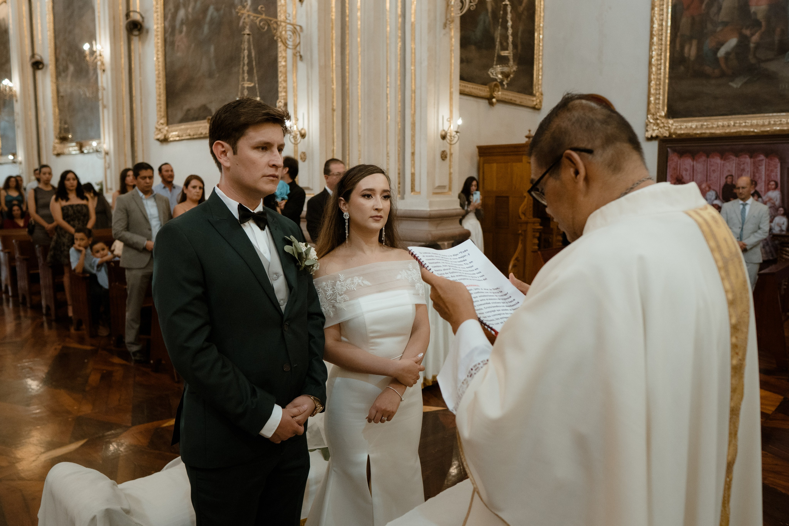 Jorge y Liliana. TWO MILLIMETERS