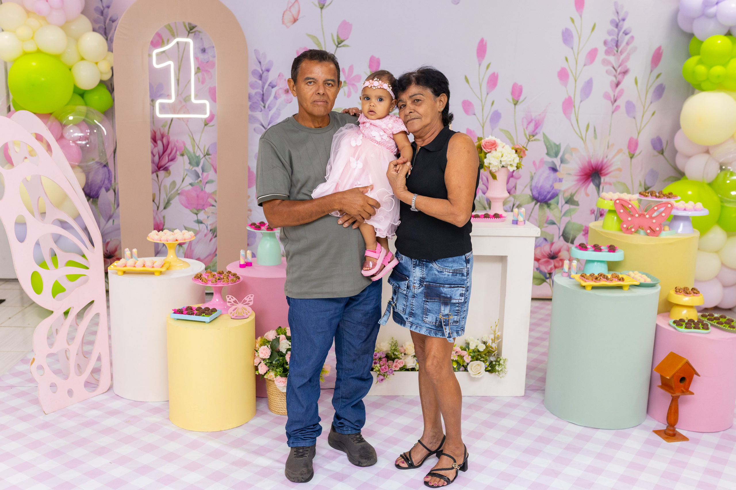 AURORA 1 ANO. Rainer Fotos
