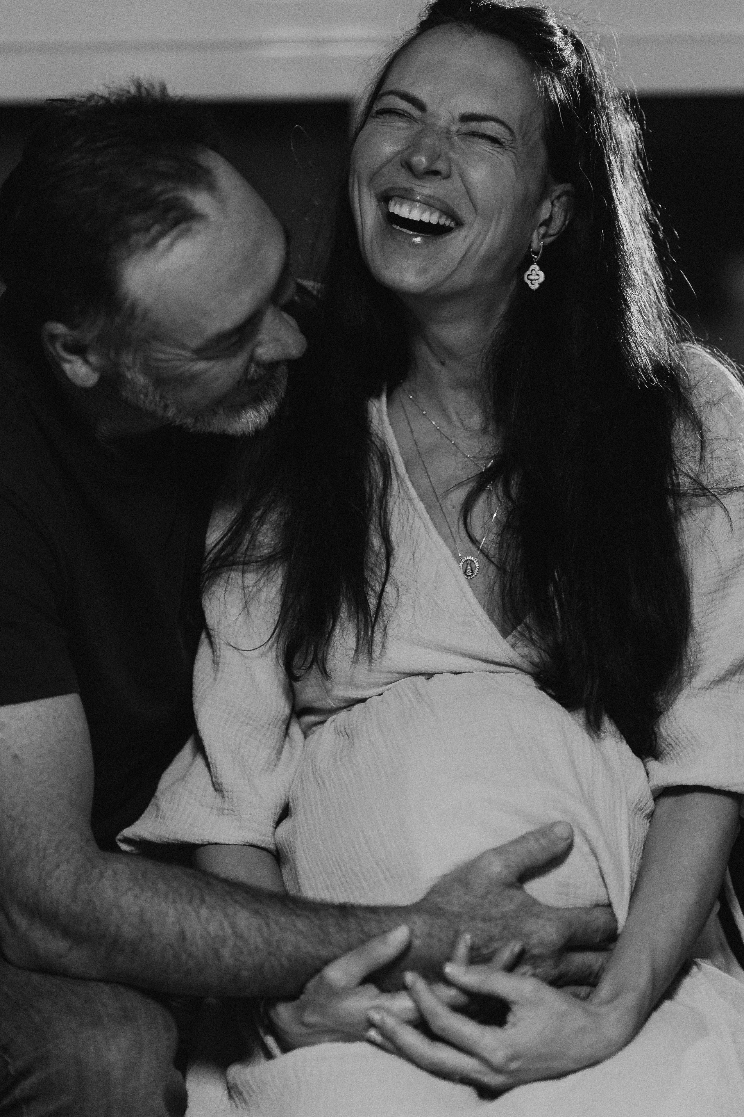 1 day before & after Helen’s Birth. Fotografa documental de familia e nascimento em Florianópolis SC Daria Ermolaev