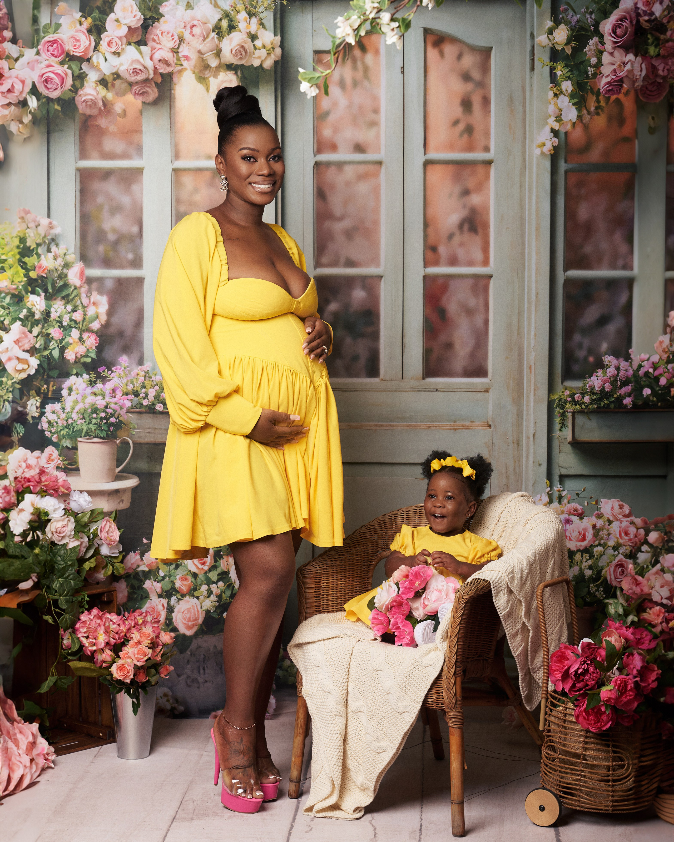 Maternity. Triple-A photo studio