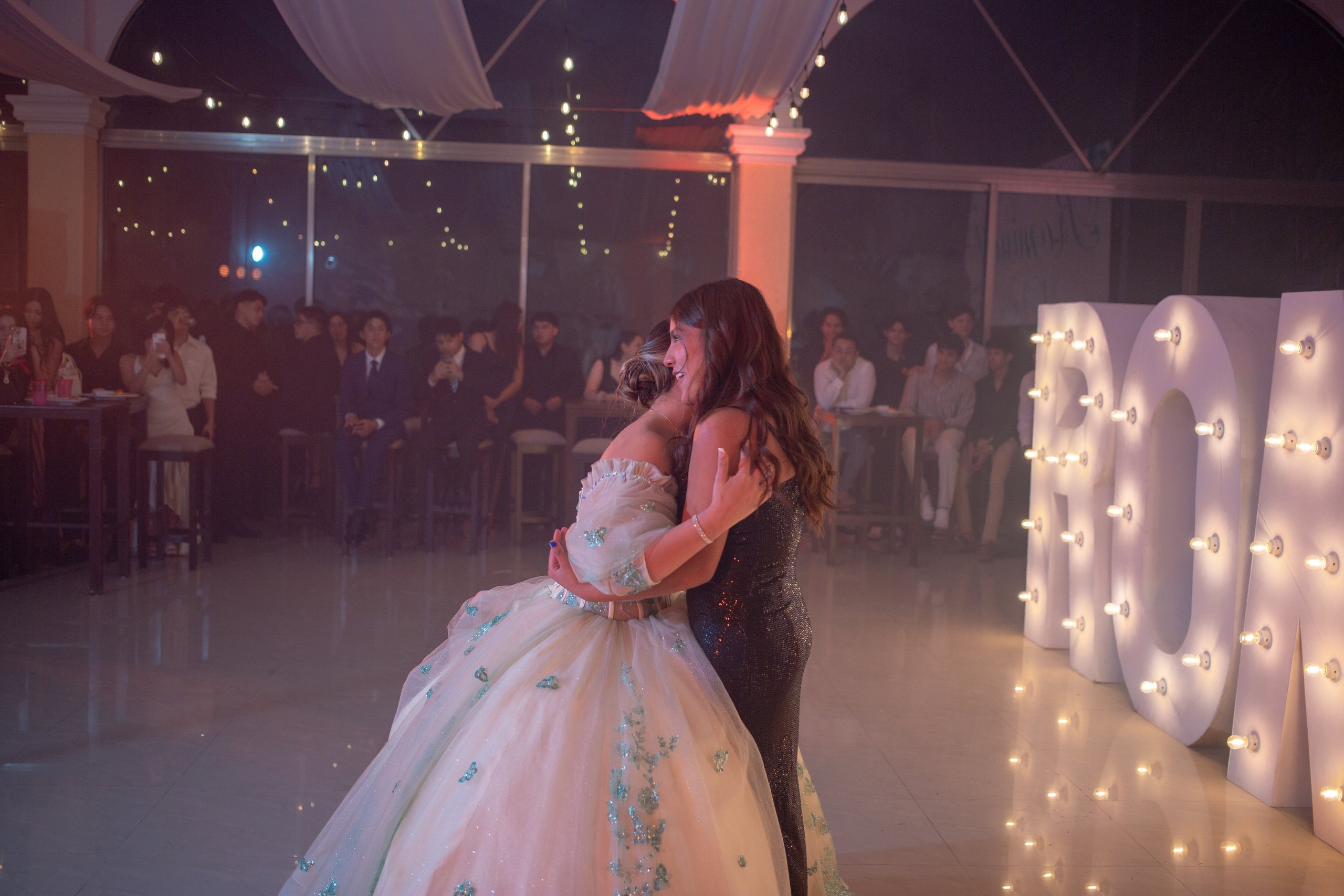 XV AÑOS ROMINA. Simón Enríquez Studio