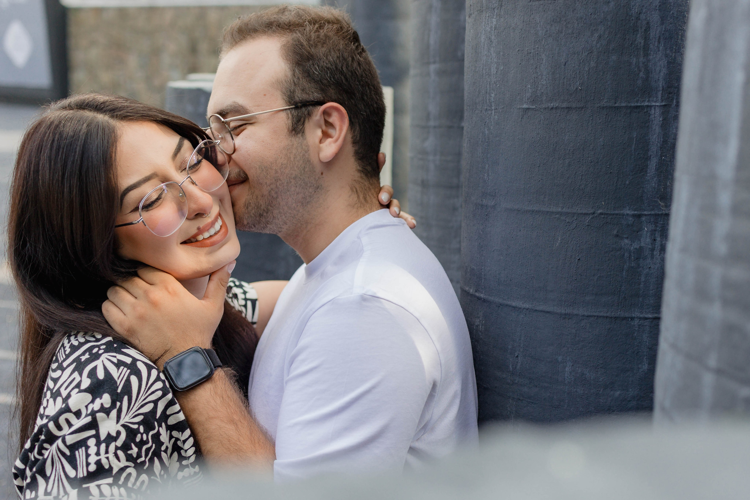Whispers in the Greenery: Couple Photoshoots in Guadalajara