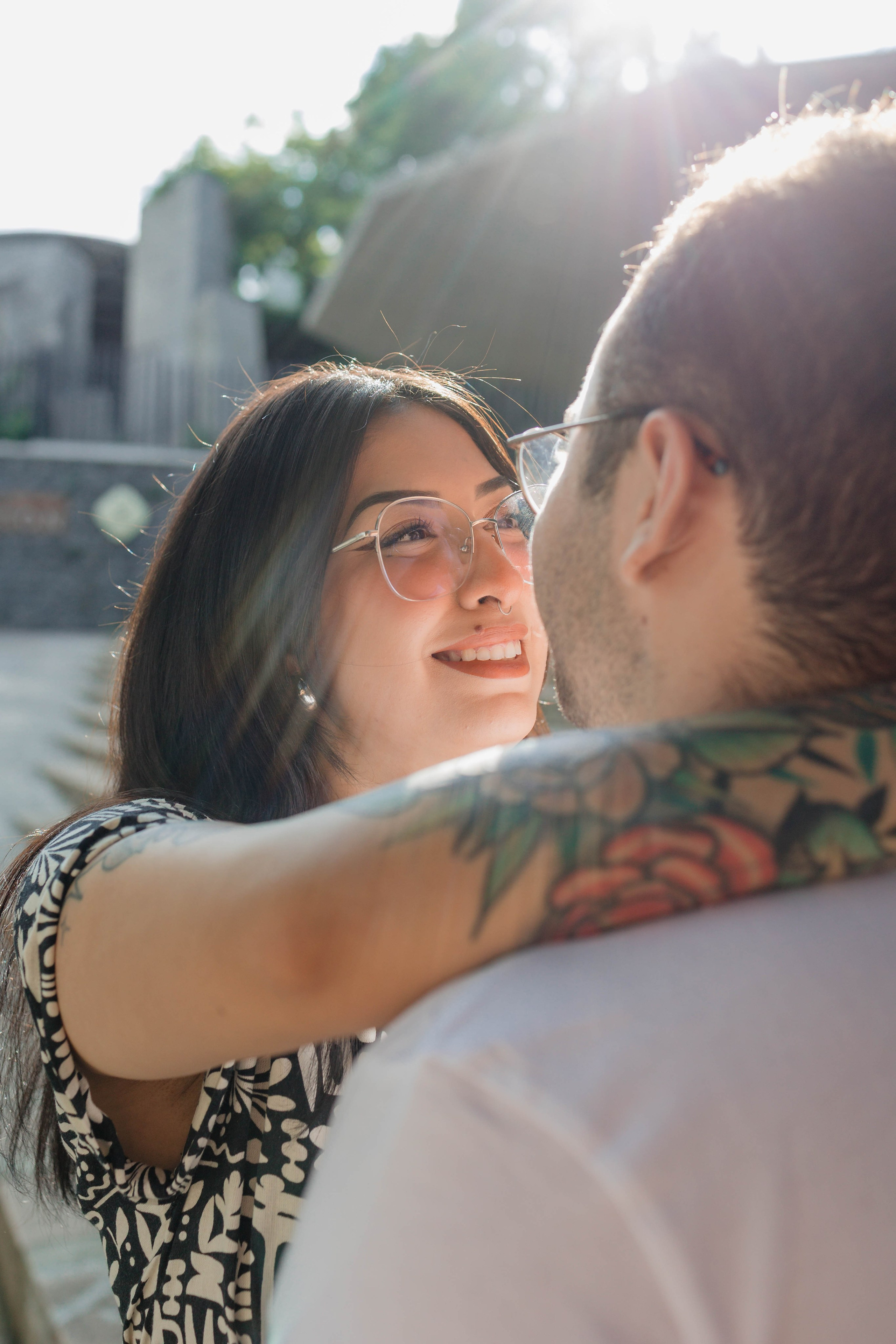 Whispers in the Greenery: Couple Photoshoots in Guadalajara