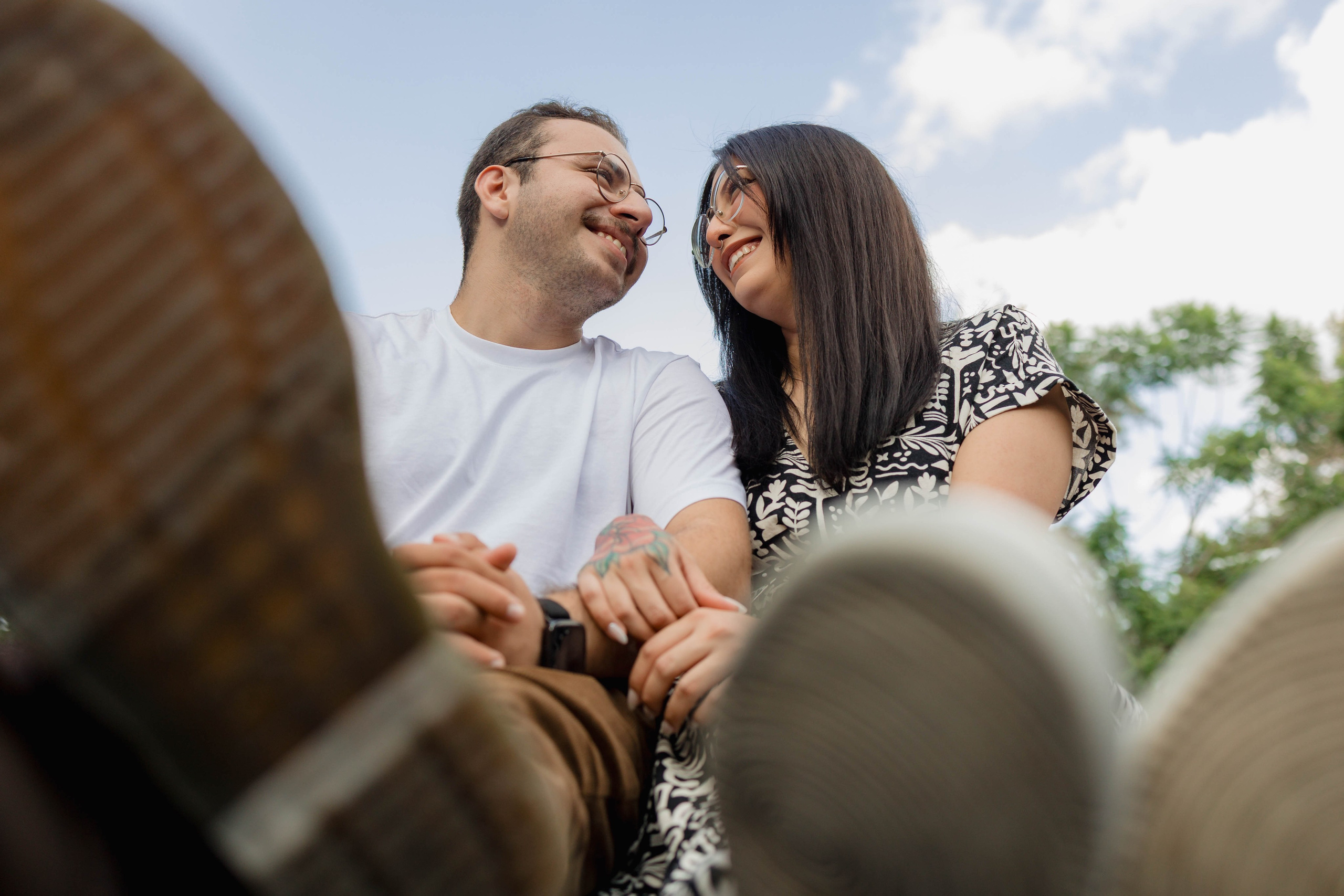Whispers in the Greenery: Couple Photoshoots in Guadalajara