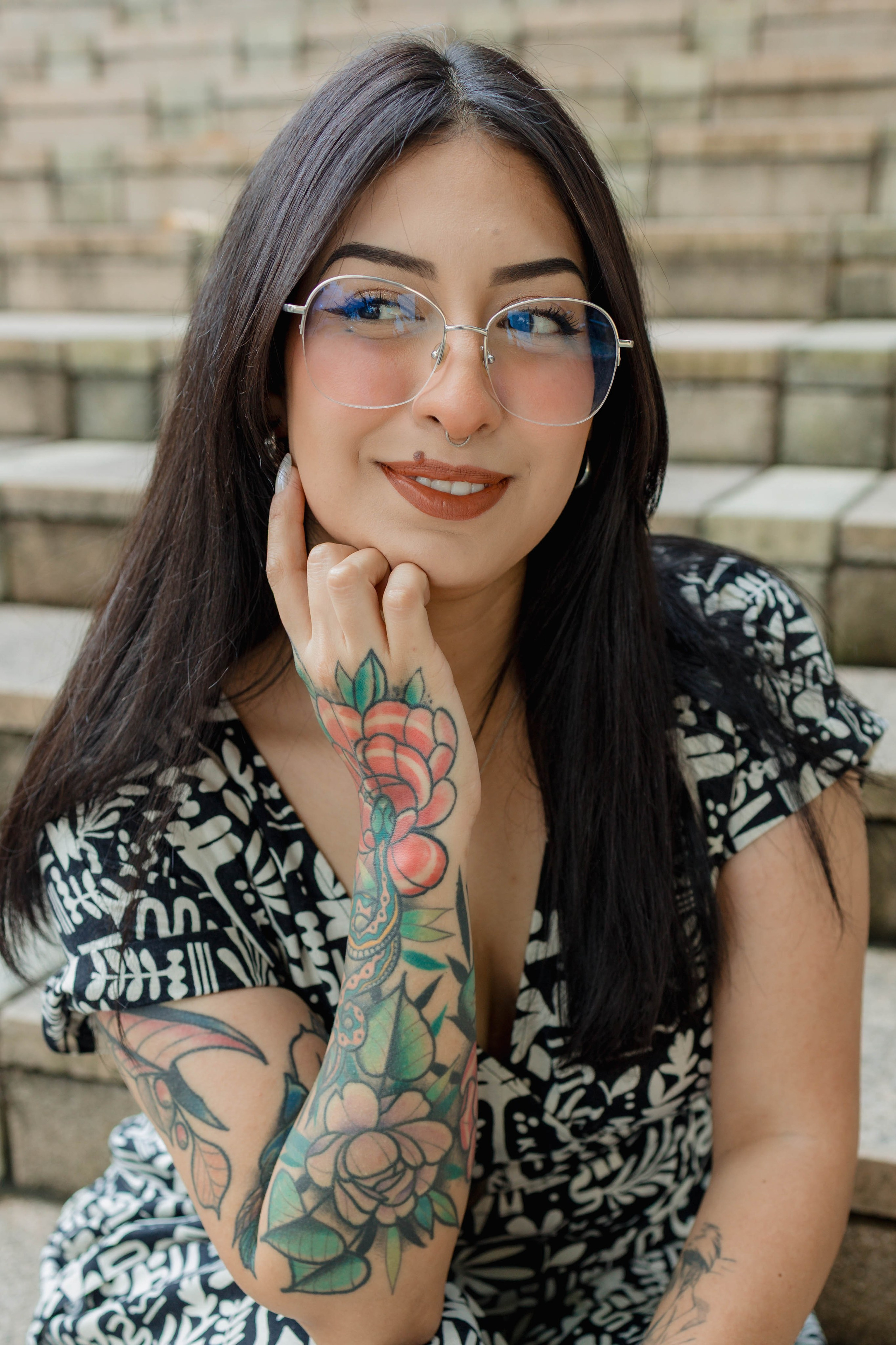 Whispers in the Greenery: Couple Photoshoots in Guadalajara