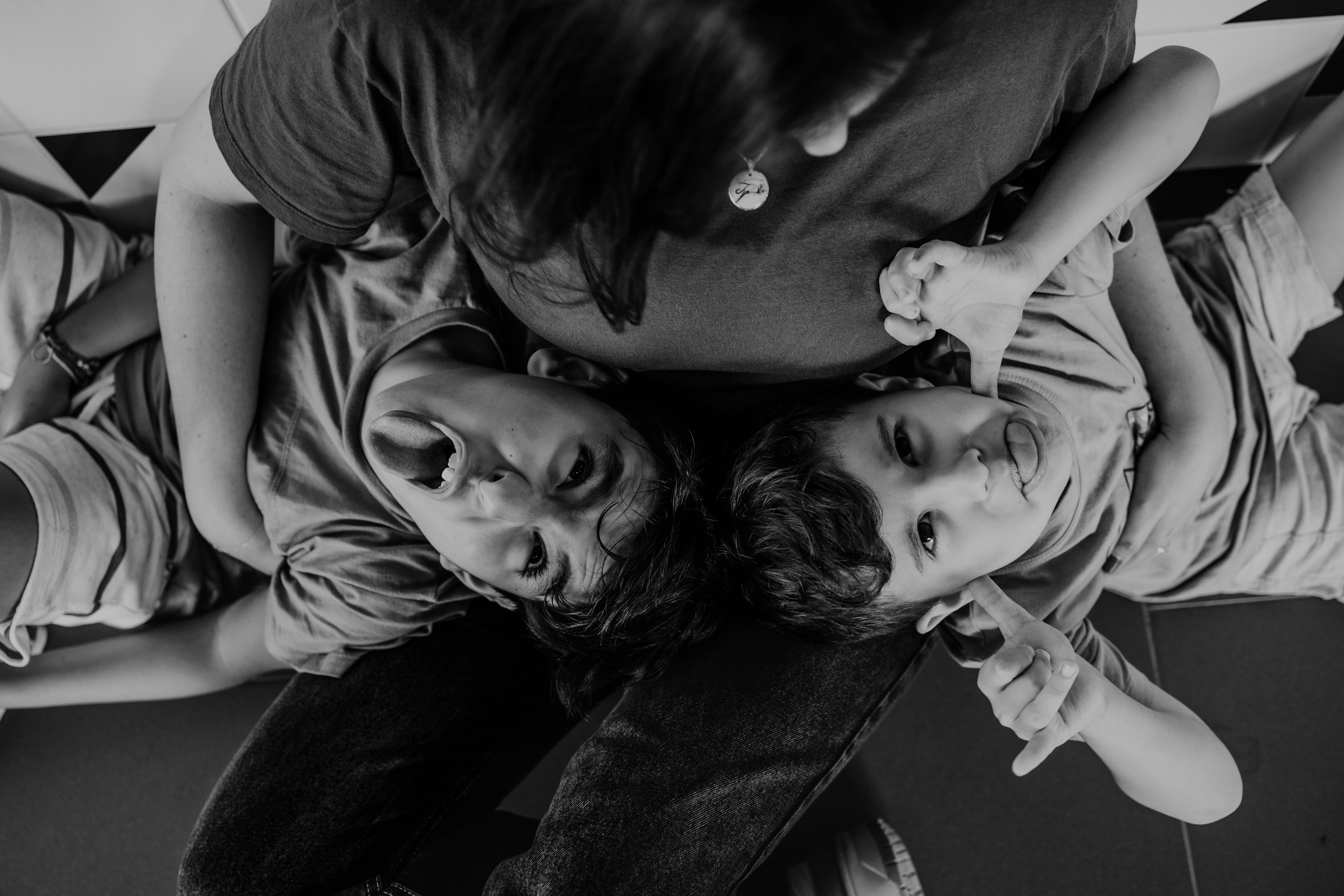 Ensaio mãe e filhos em Brasília, Asa Norte | Fotografia de Família