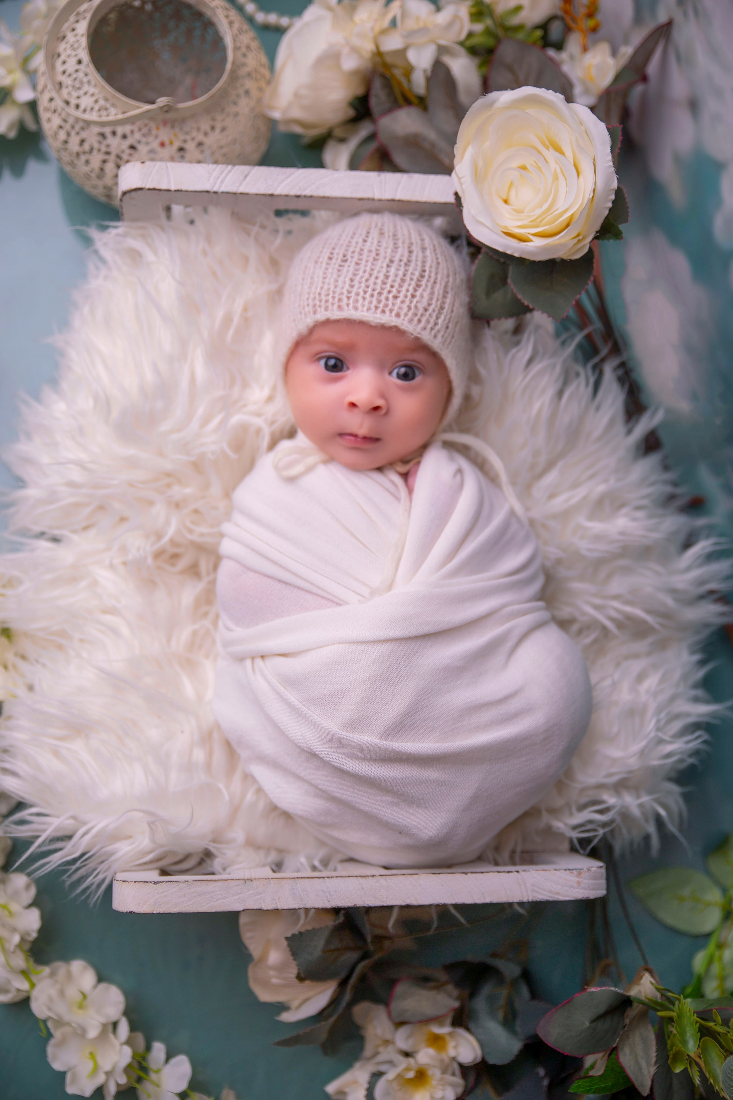Newborns. Lifestyle and Family Photographer Faryal Saeed