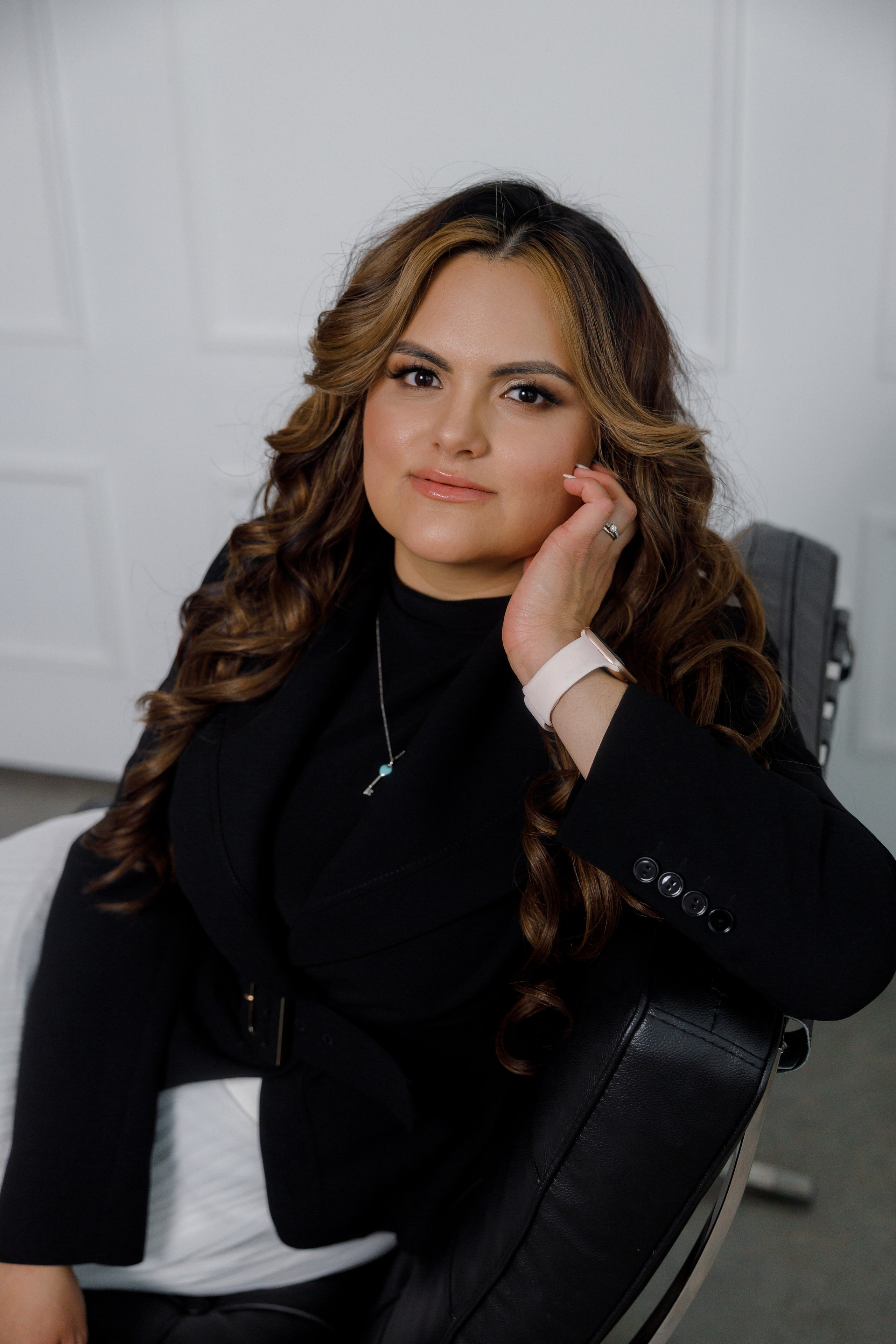 Real Estate Agent. Photographer Elvira Hryshchenko