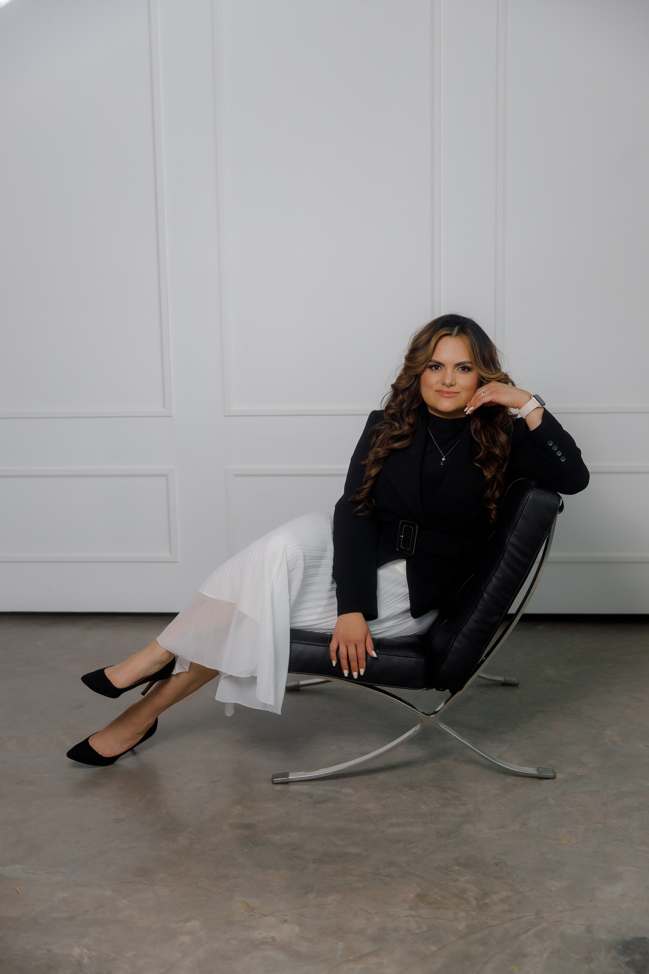 Real Estate Agent. Photographer Elvira Hryshchenko