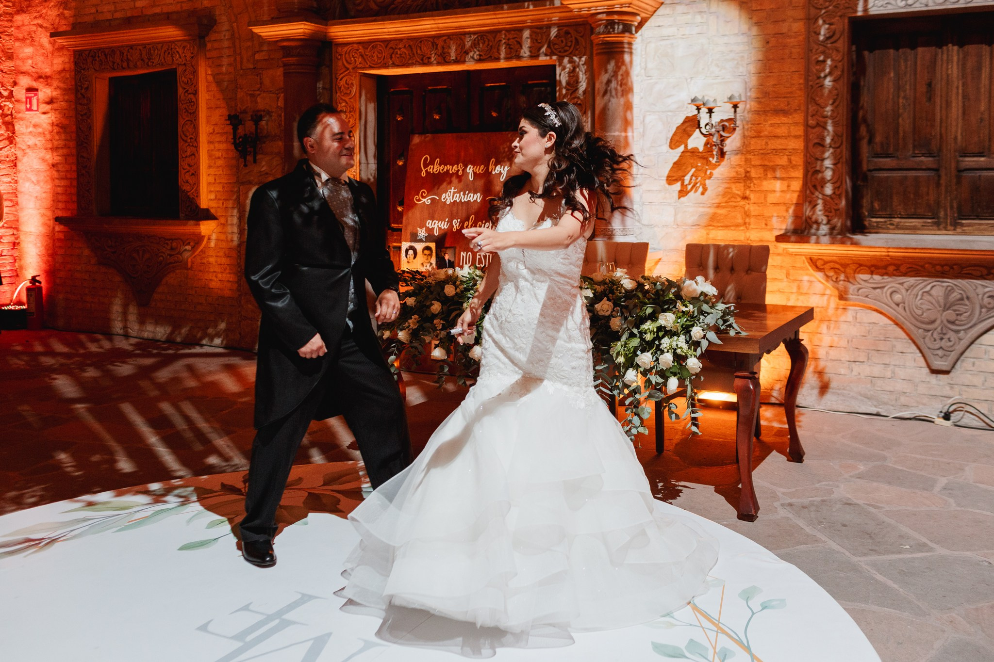 Montserrat y Fabián. Fotógrafo de bodas