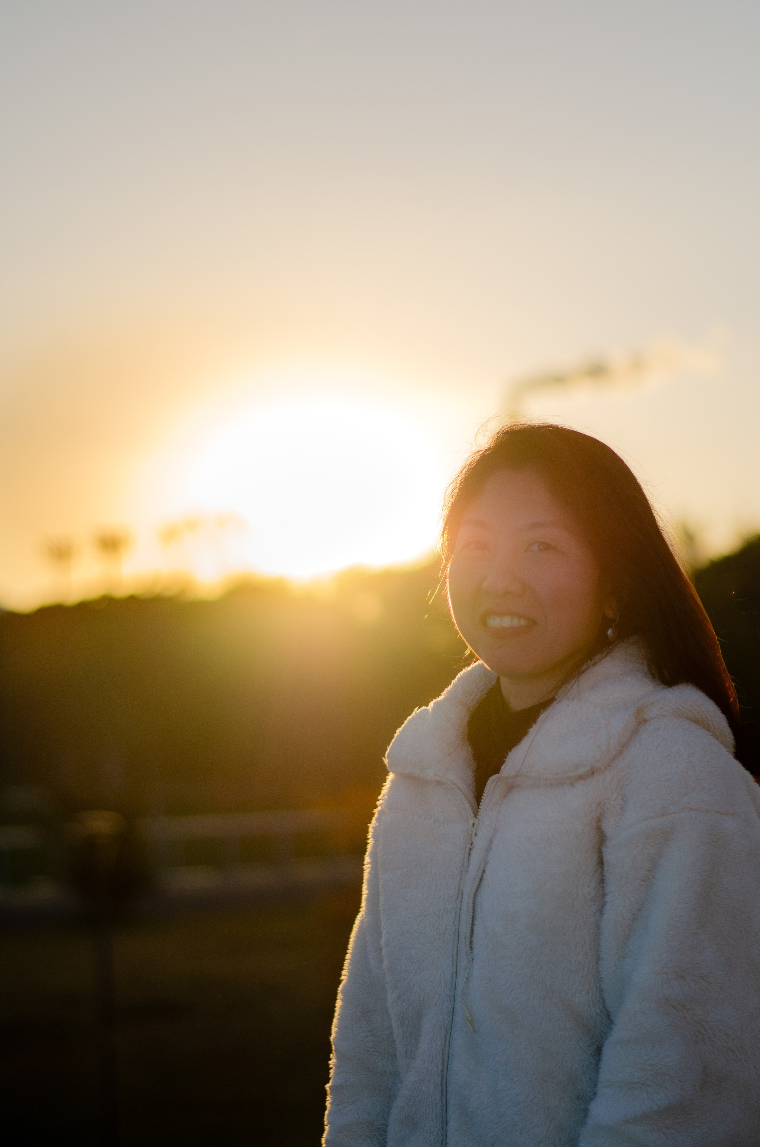 Friendship. LunarVox Lens: a lente que transforma luz em voz e emoção. Retratos e ensaios no Japão por Leyka Tanaka