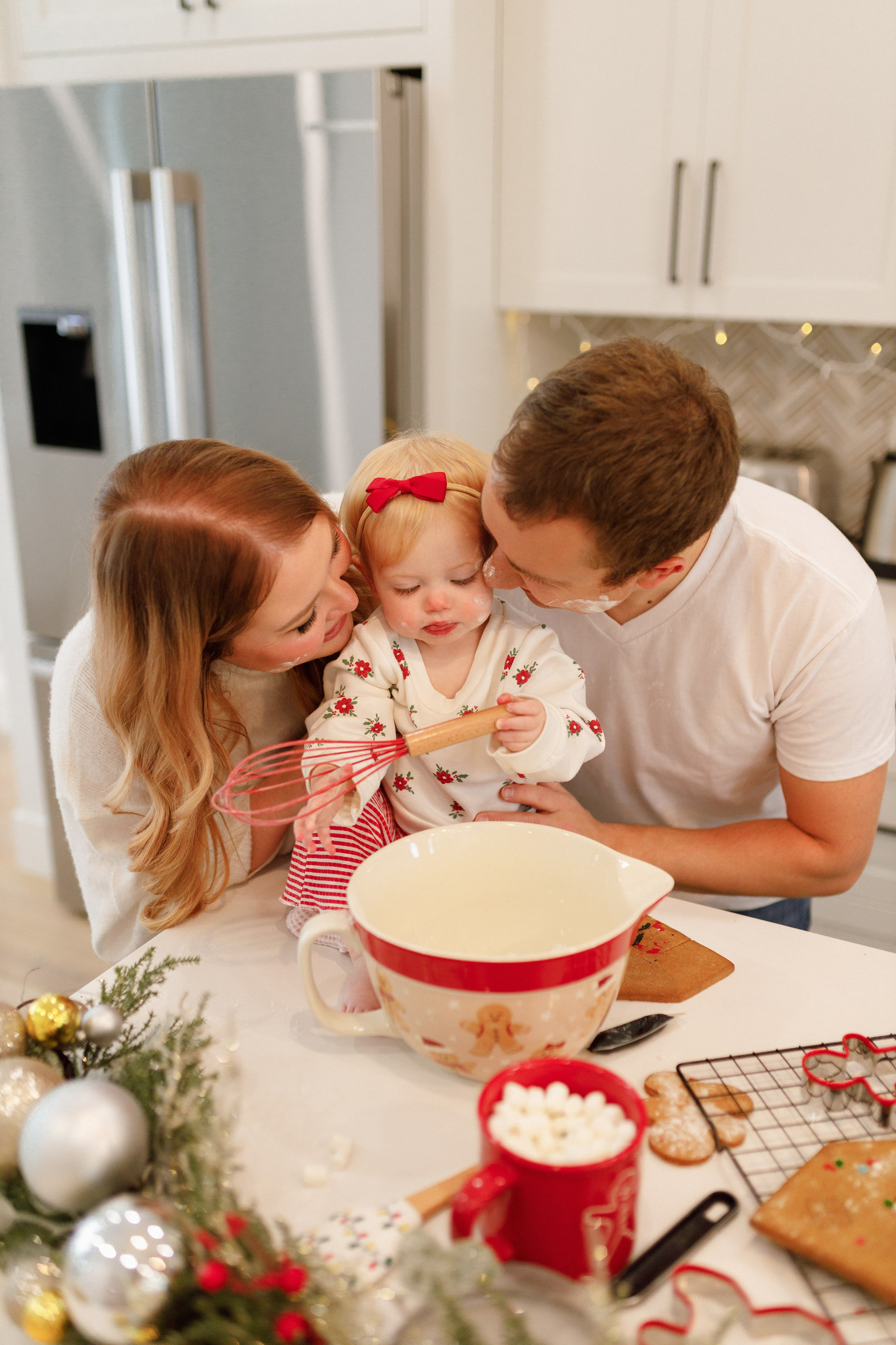 Christmas minis 2026. Photographer Elvira Hryshchenko
