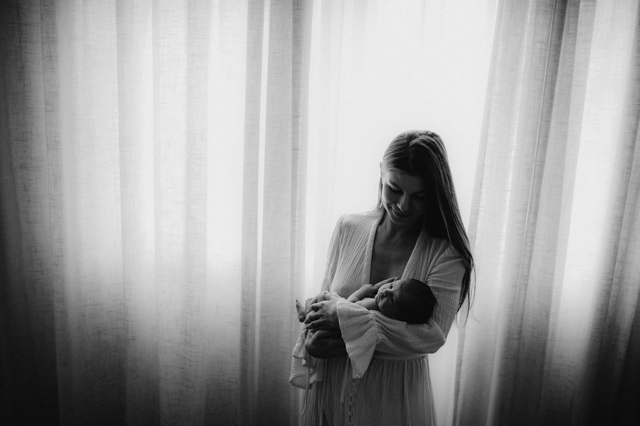 Luna 7 days. Fotografa documental de familia e nascimento em Florianópolis SC Daria Ermolaev