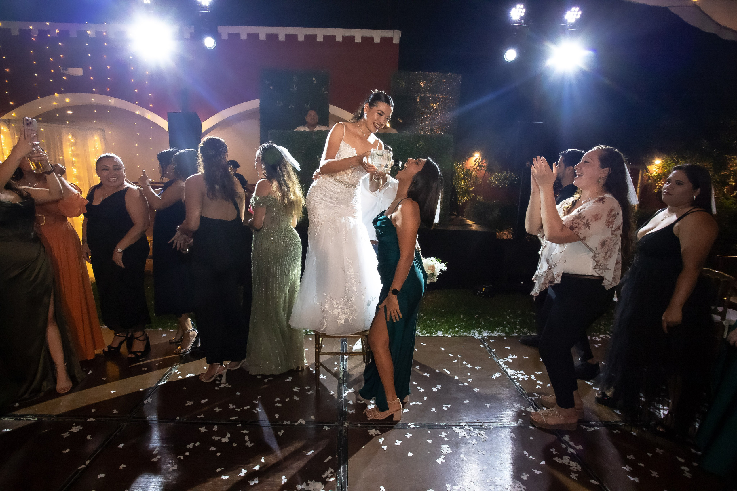Delta & Cesar. Simón Enríquez Studio