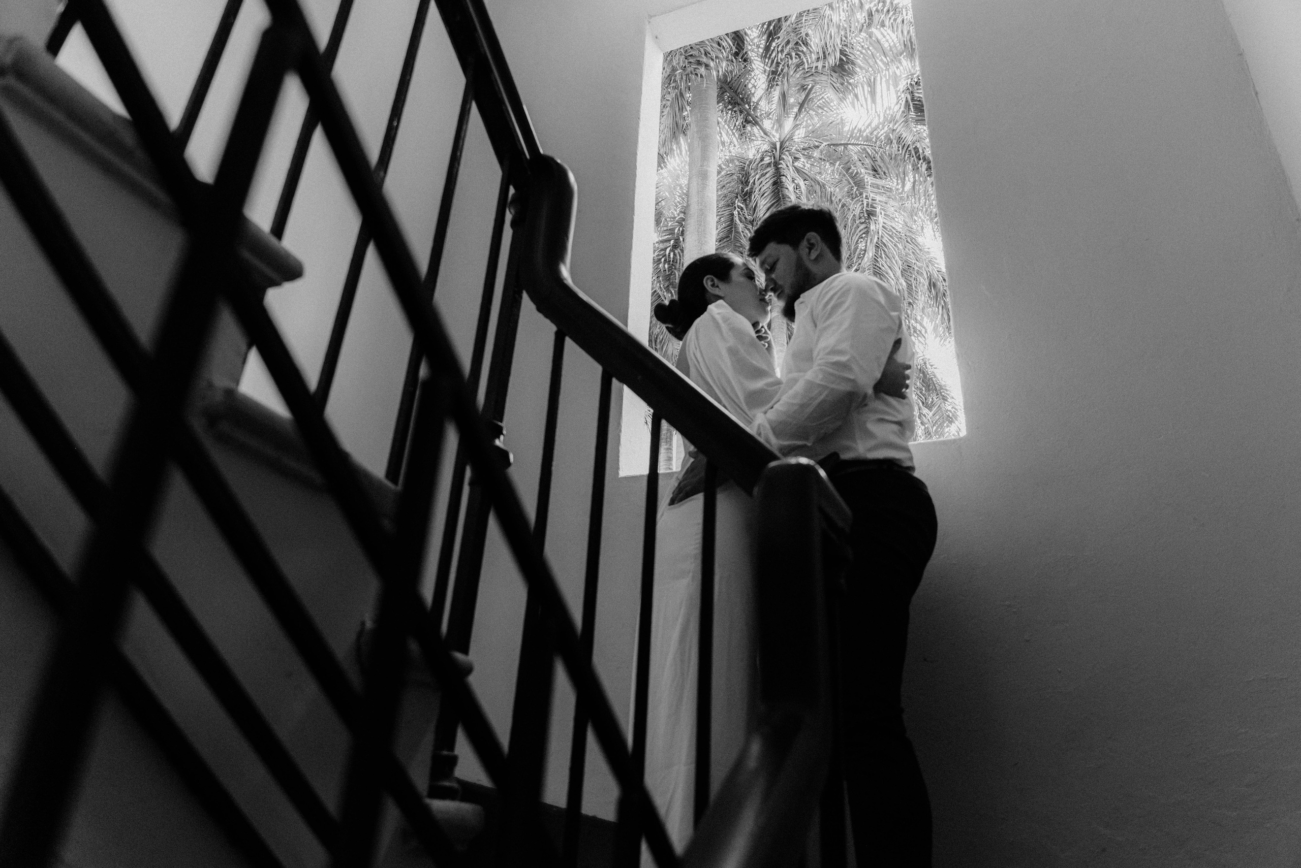 Pre-wedding at Icononic Hotel El Prado in Barranquilla, Colombia. Fotógrafos de bodas en Barranquilla, Cartagena y Santa Marta | BanderArt