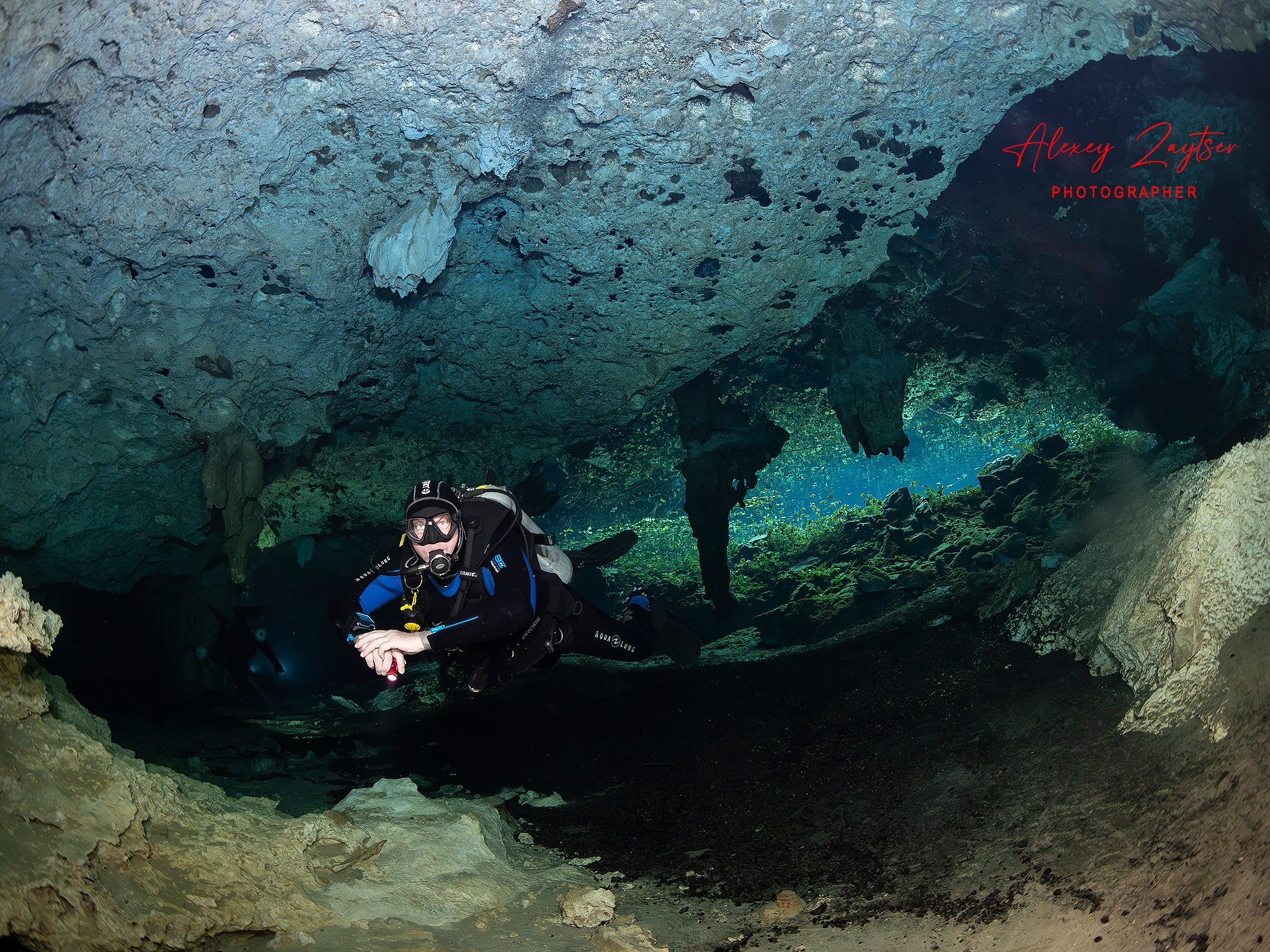 Сenote. Your photographer on land and under water— Alexey Zaytsev