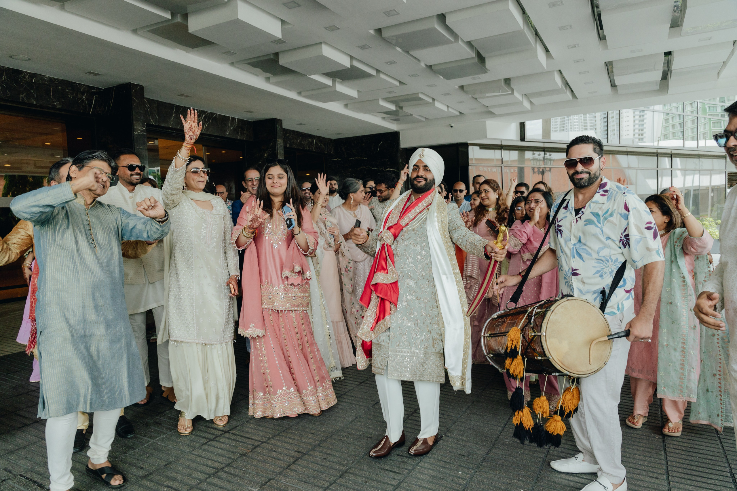 Destination Wedding Photographer in Colombia | [jmartzph / UN TERCIO]