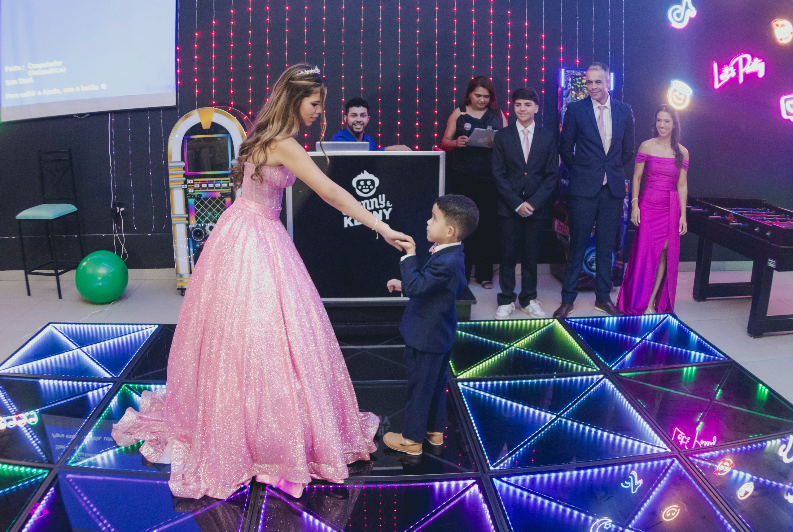 15 Anos de Isadora. Fotógrafos de casamento. empresas, família em Catanduva SP e região, Casal Gonçales