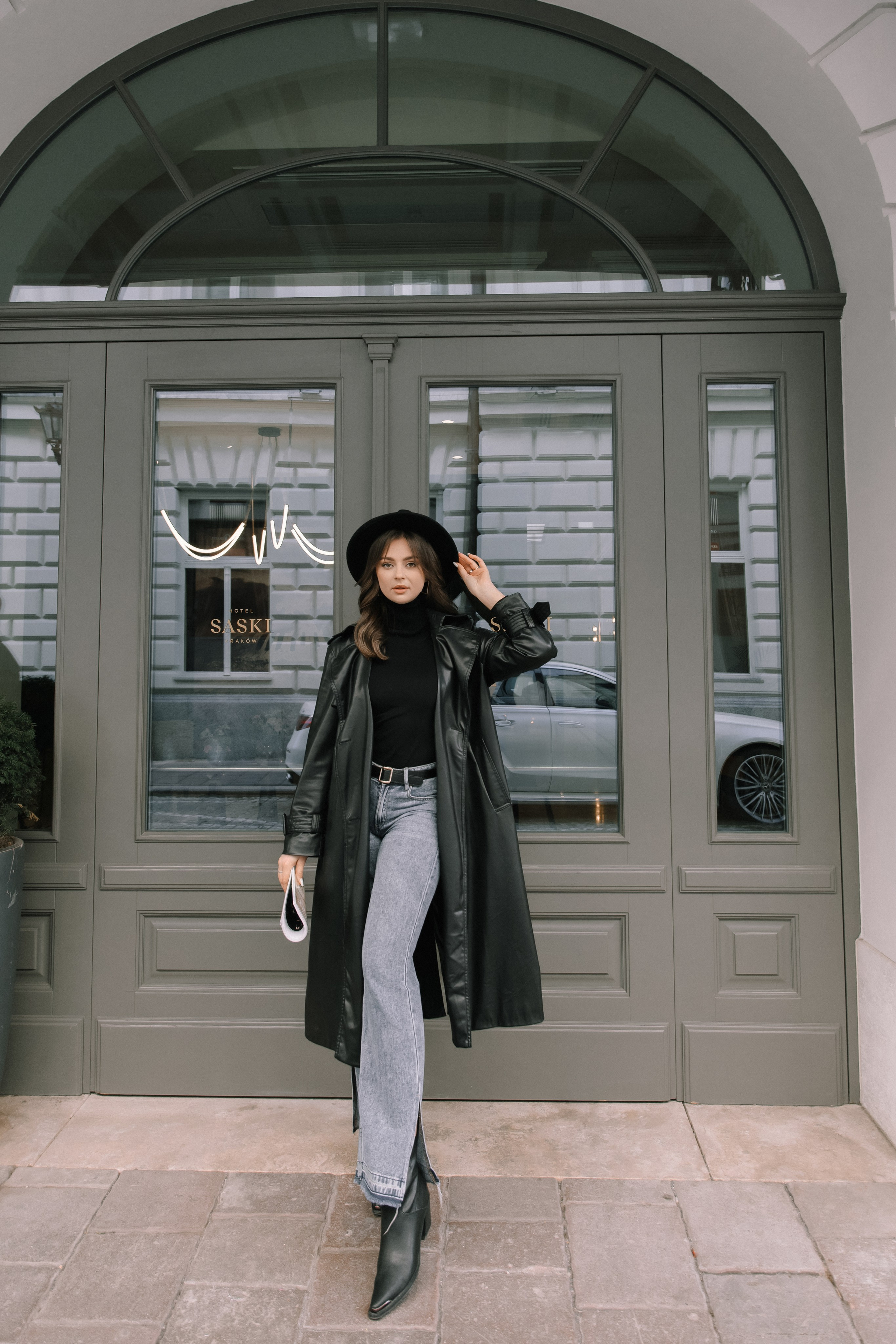 “Vintage” Photo Day. Photographer and Blogger Europe/Asia Nika Stoma