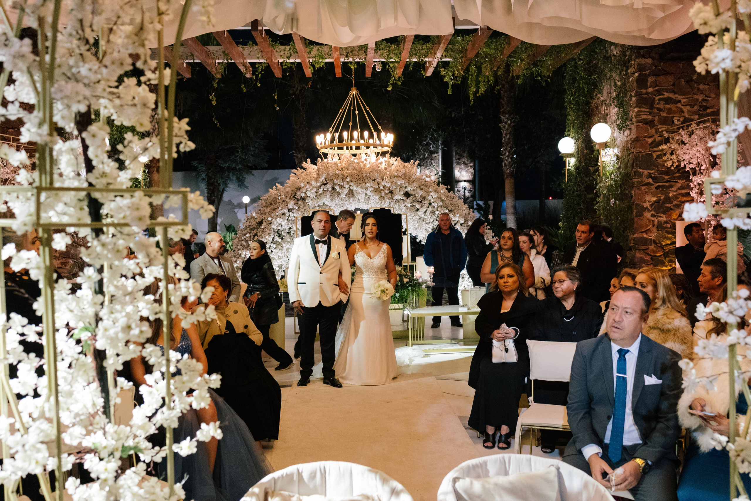 Alejandra y Salvador. Wedding Photographer Ruth Preciado