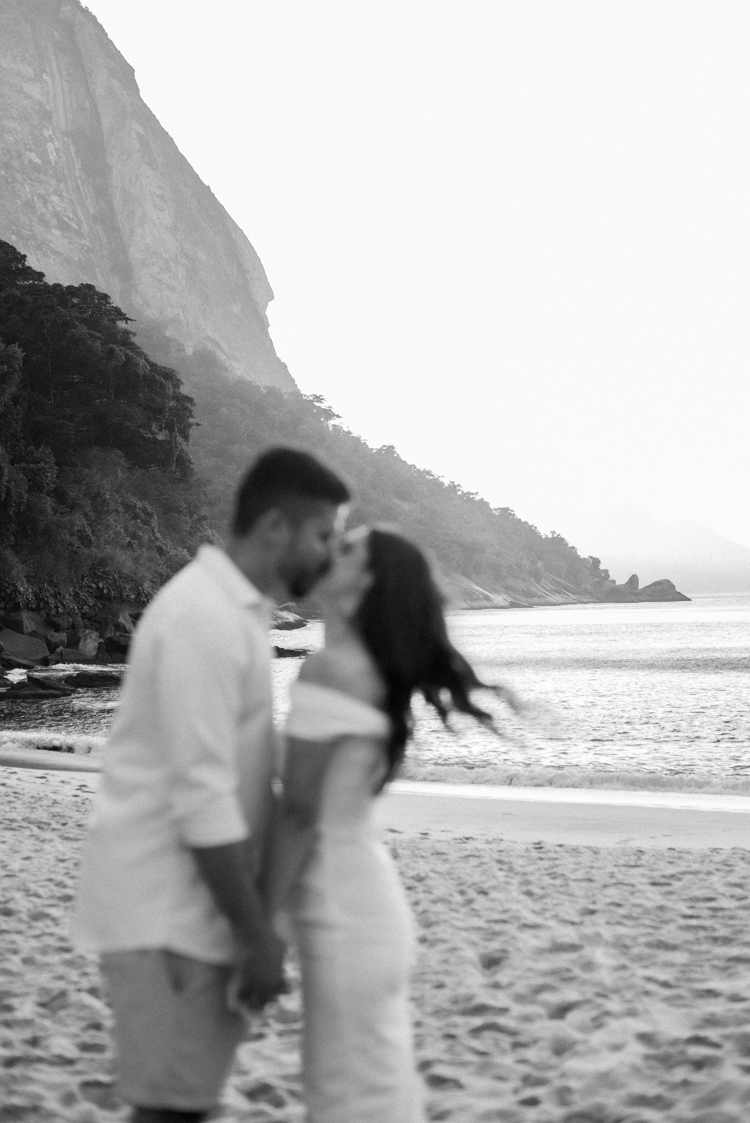 Vinicius & Izabella | Pré Wedding. Junior Ribeiro Fotografia