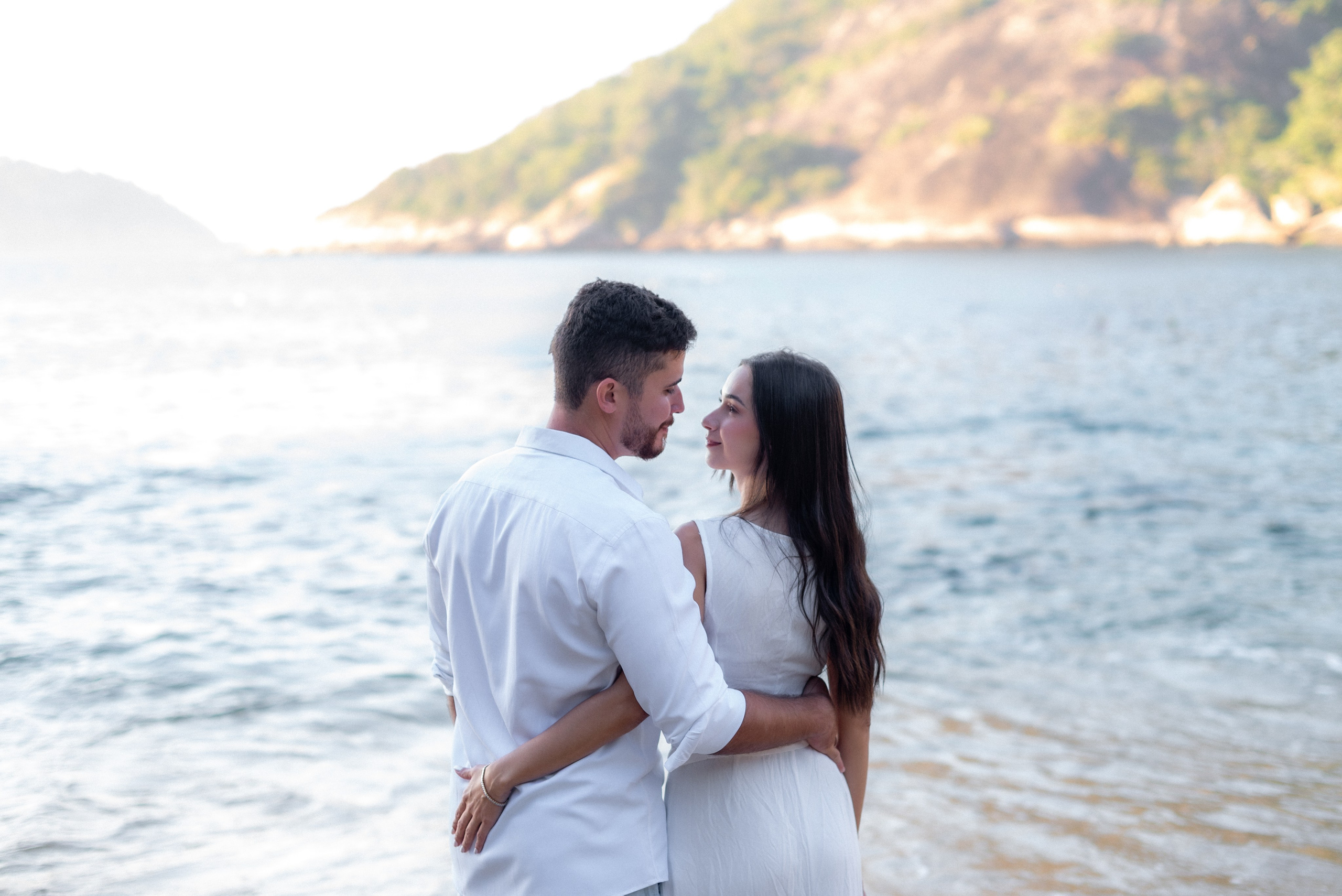 Vinicius & Izabella | Pré Wedding. Junior Ribeiro Fotografia