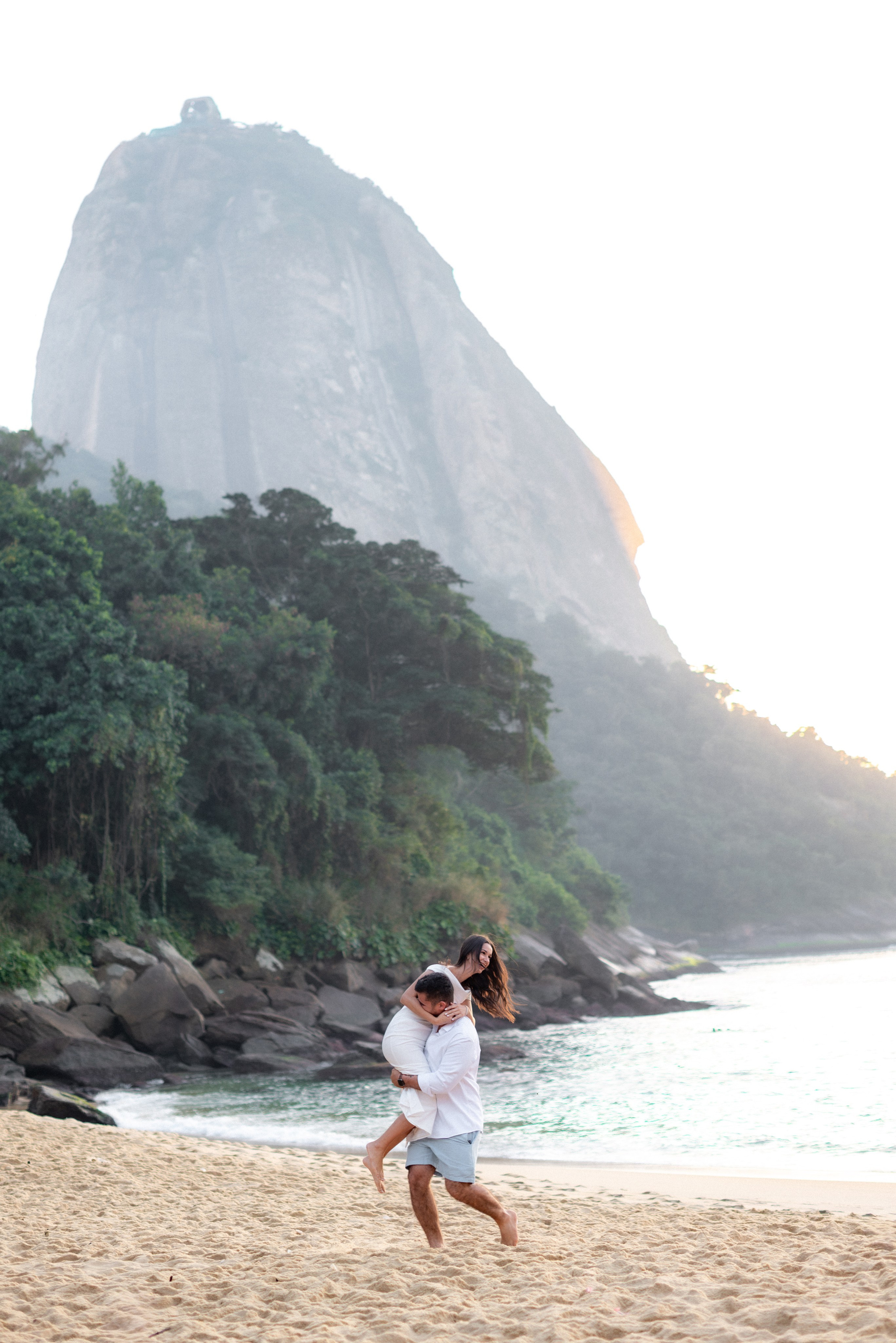 Vinicius & Izabella | Pré Wedding. Junior Ribeiro Fotografia