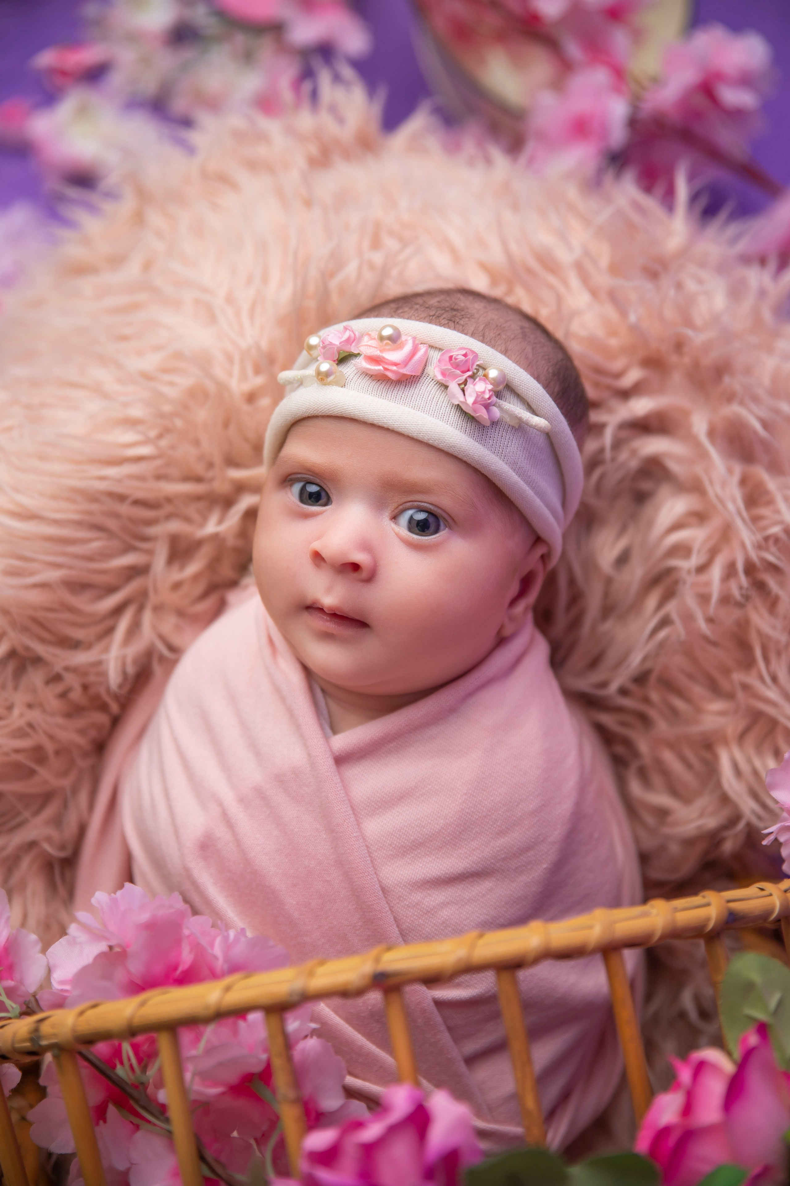 Newborns. Lifestyle and Family Photographer Faryal Saeed
