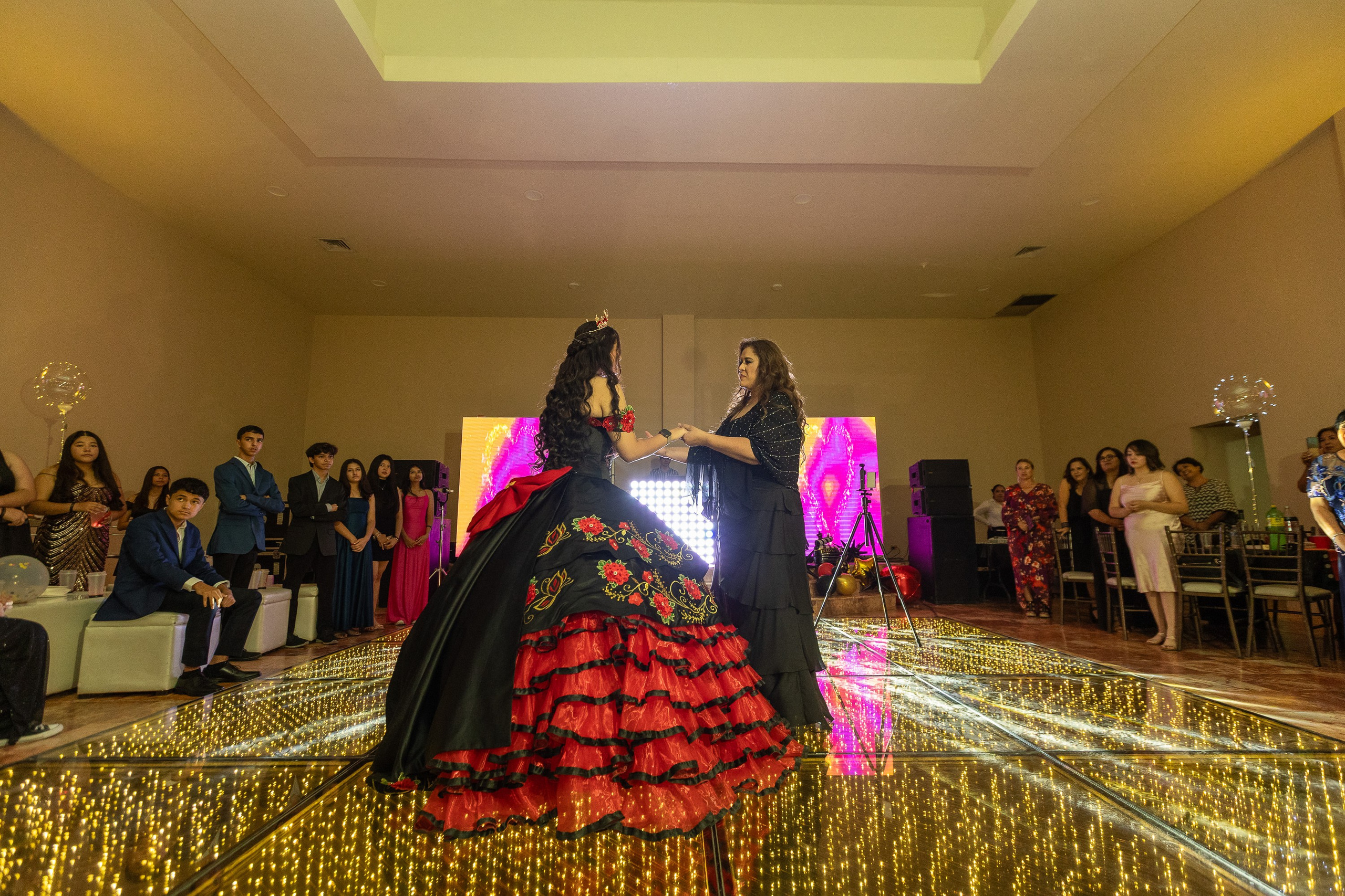 Rebecca… Una noche de elegancia, sueños y magia. Lg Fotografia