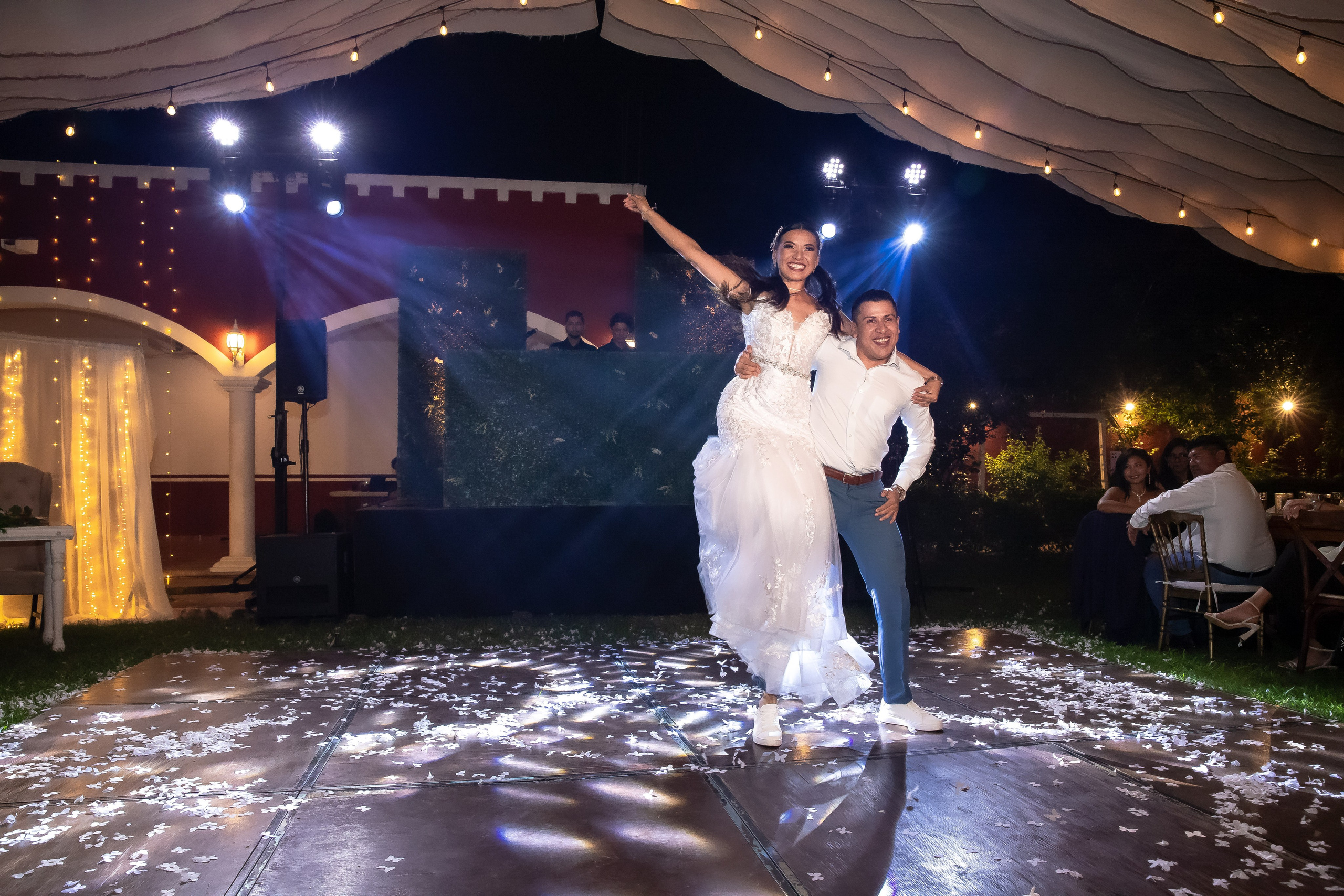 Delta & Cesar. Simón Enríquez Studio