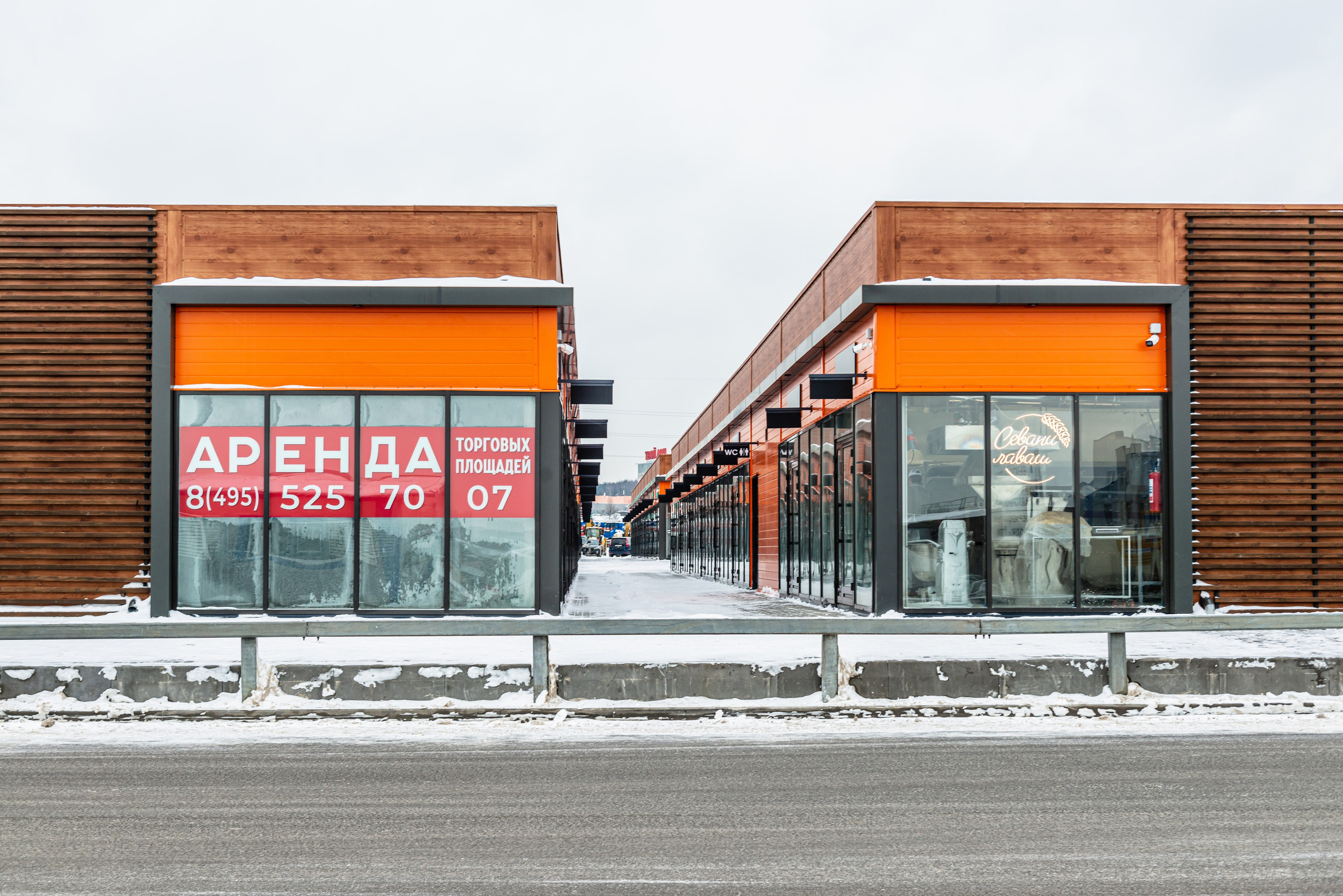 Съемка помещений для аренды на новом рынке Вещичка. PHOTOGRAPHER QUINTANA ROO