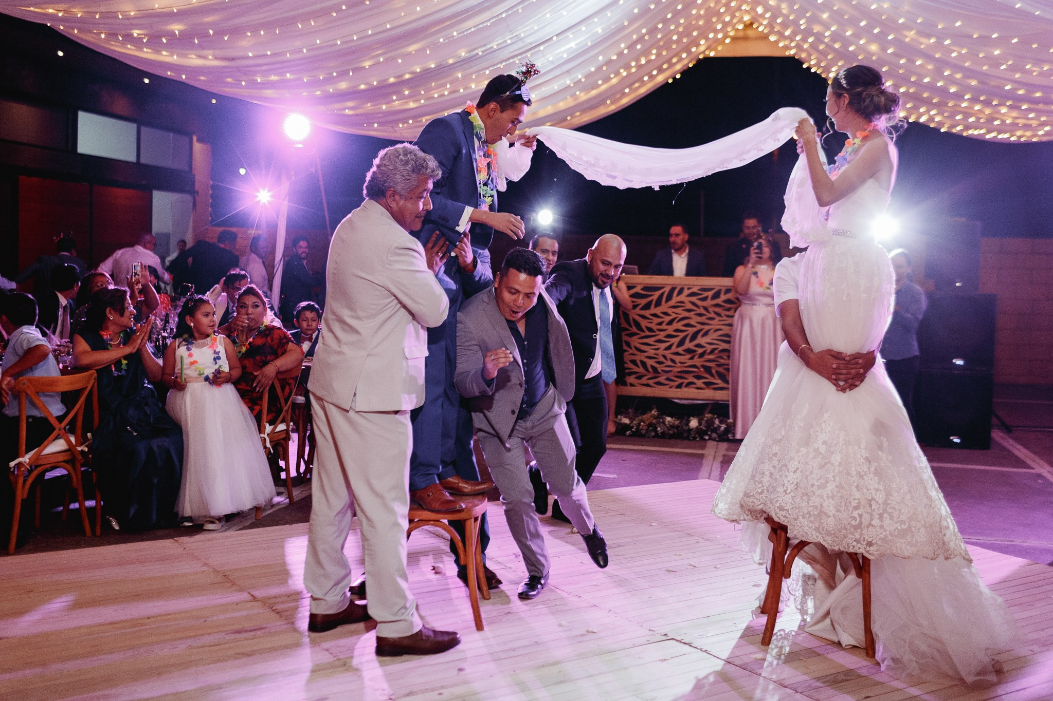 Paola y Juan Carlos: Boda en San Luis Potosí - Jardin los Olivos. Fotógrafo de bodas
