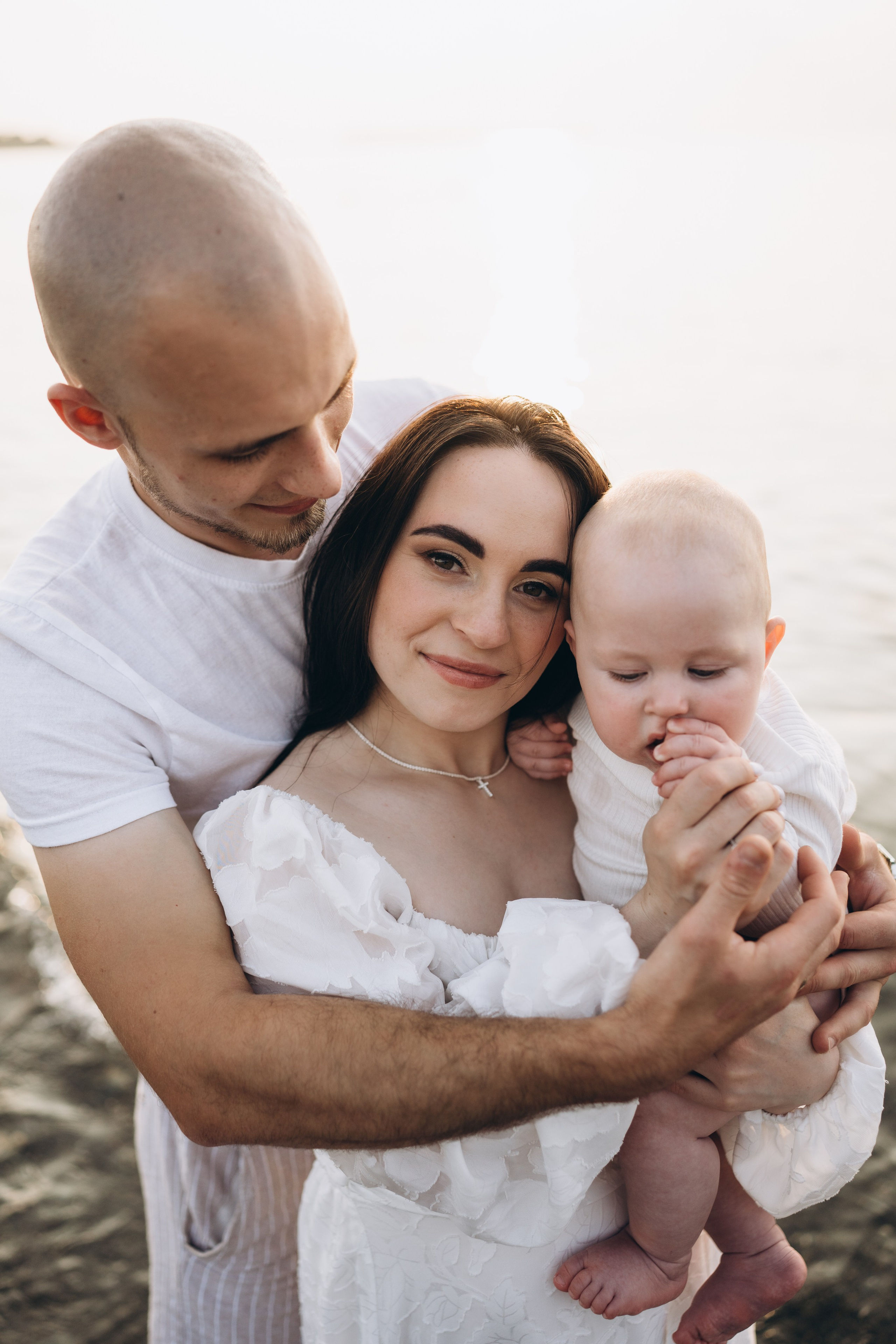 Masha & fam. Calgary Wedding & Lifestyle Photographer — Yevhen Polishchuk