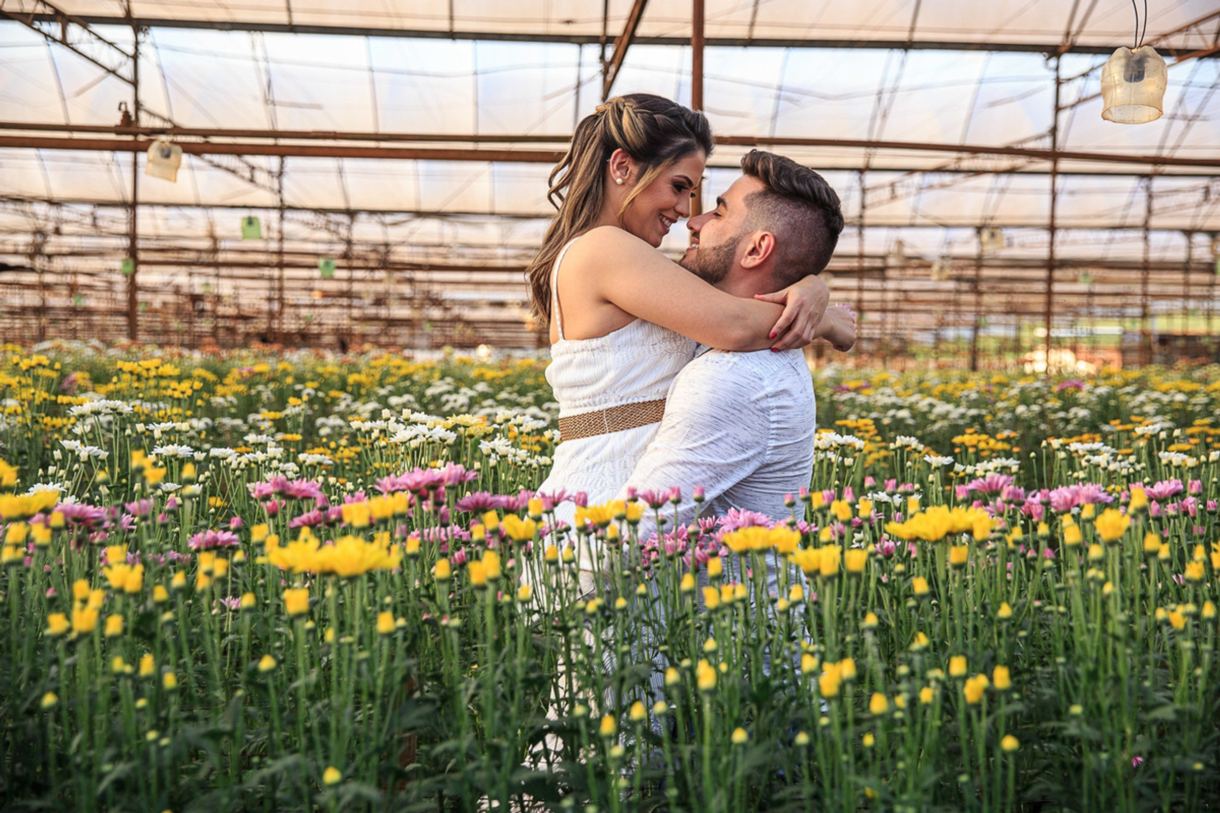 Ensaio Pré-Wedding em Holambra — Juliana e Sílvio | Studio Melk Fotografia