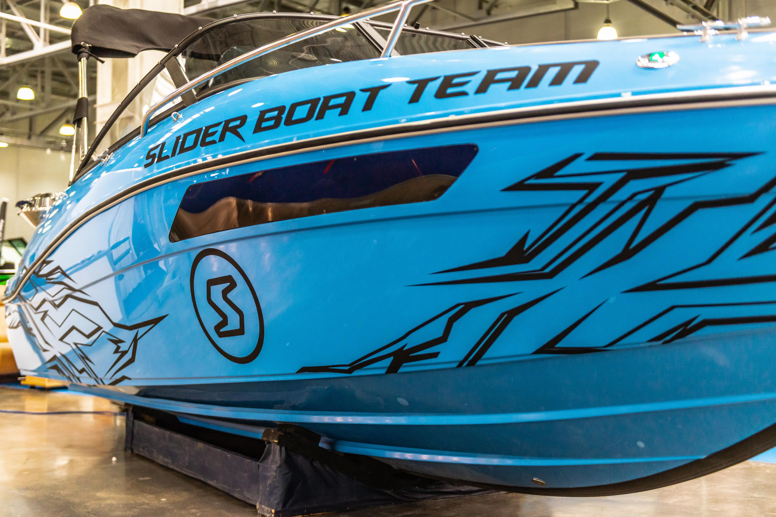 Фотосъемка лодок на Moscow Boat Show 2022. PHOTOGRAPHER QUINTANA ROO