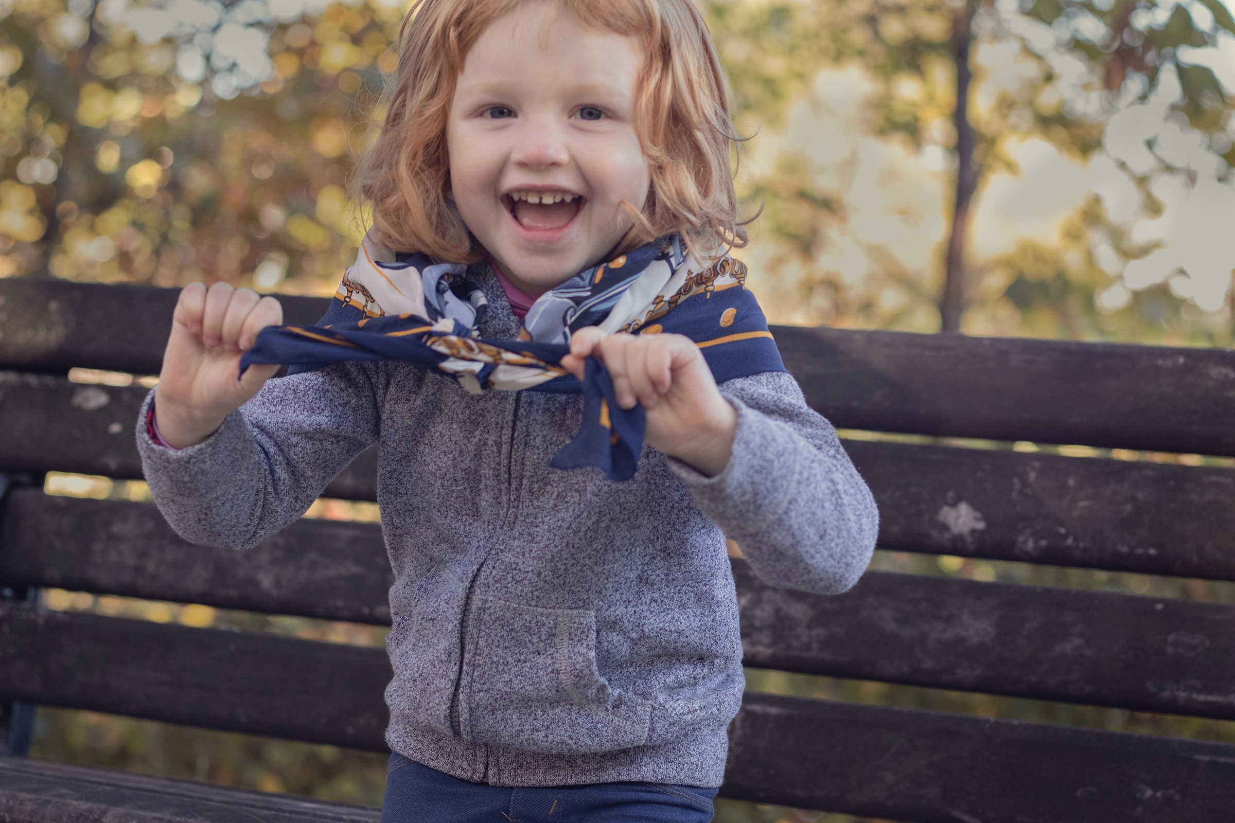 Outdoor photos. Toronto Portrait Photographer Lena Lac