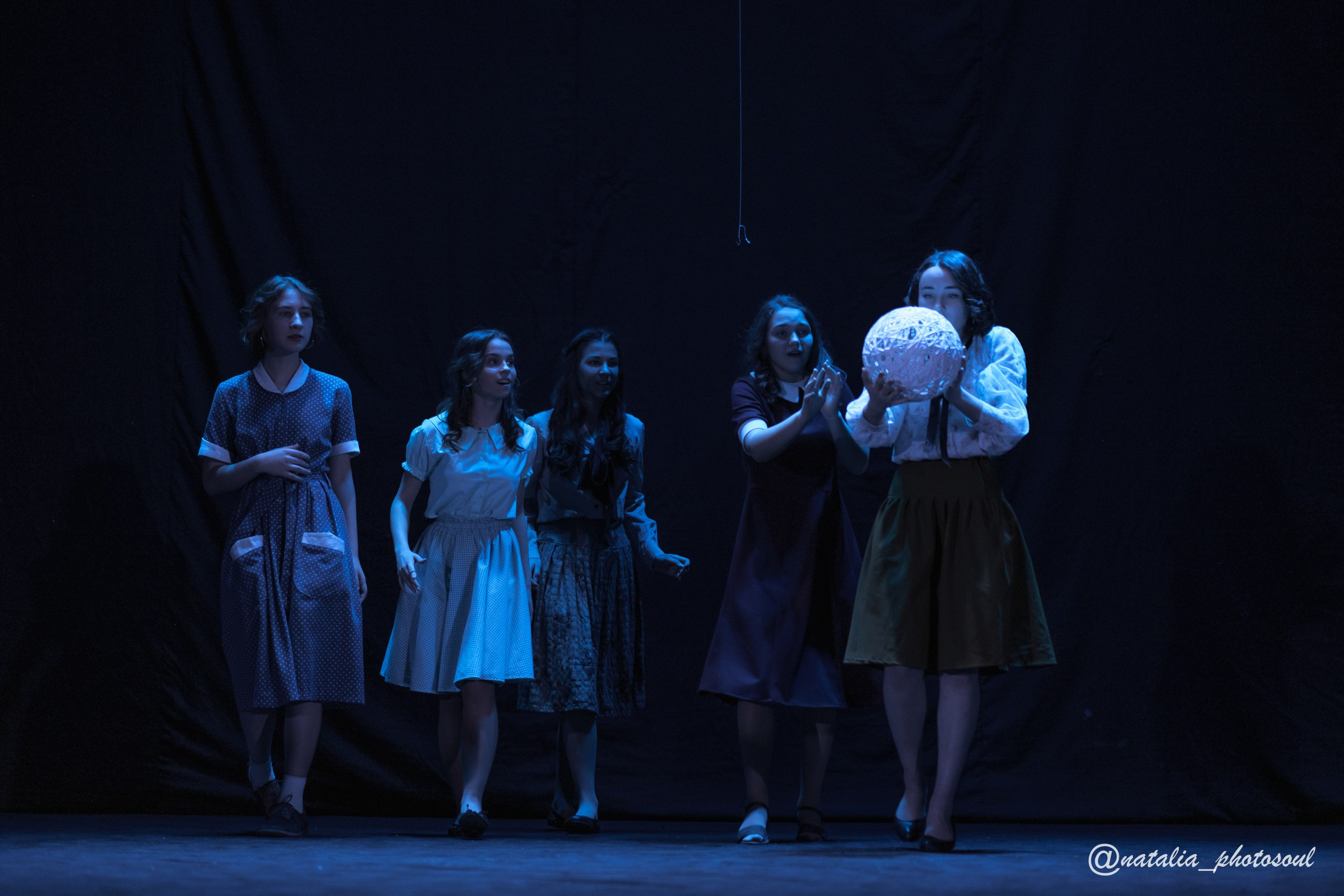 Performance “Our Town” School and Theater “Artist”. Photographer in Seoul Dobrokvashina Natalya