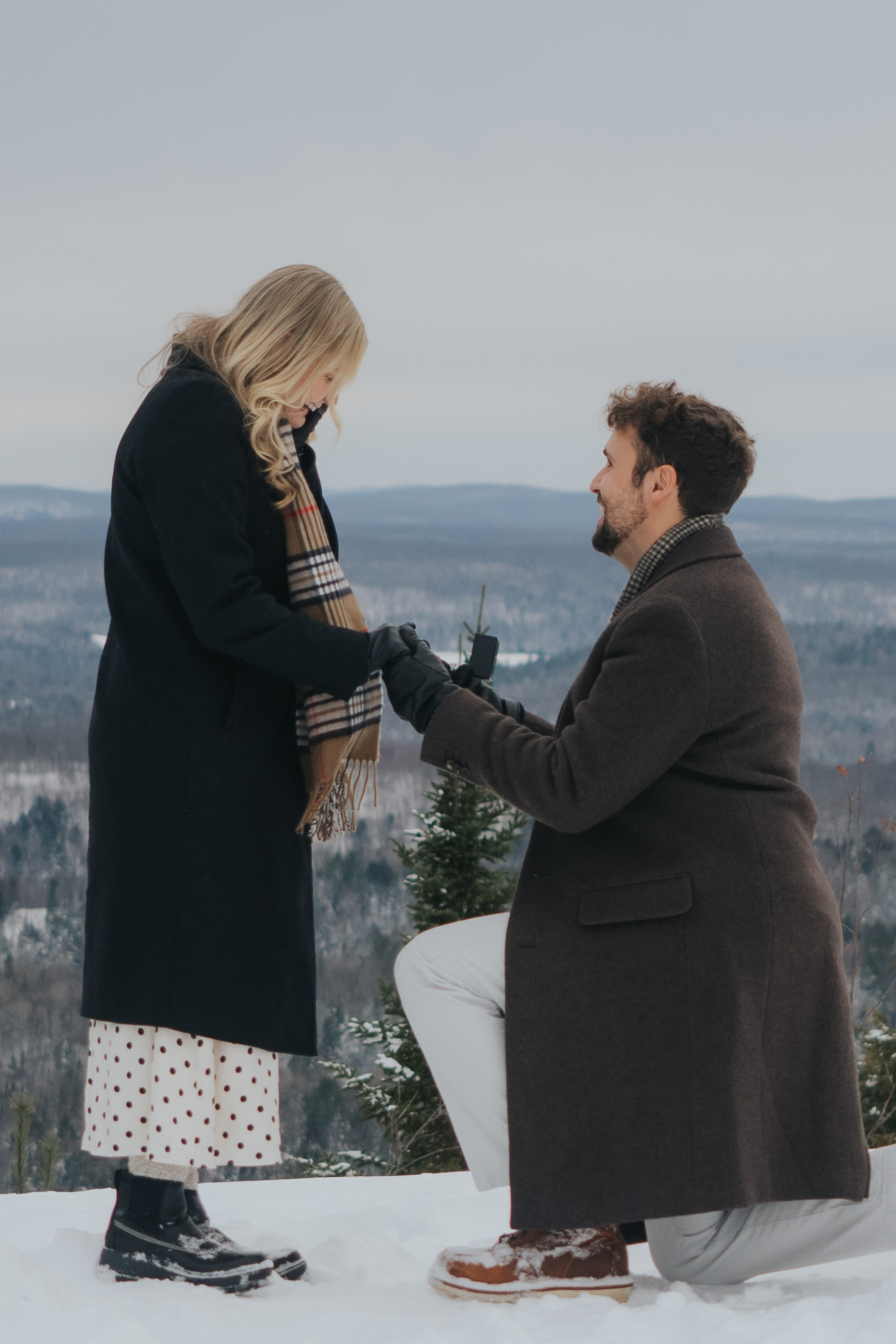 Couple Photography Montreal. Montreal Wedding Photographer — Muriel Oe Photo