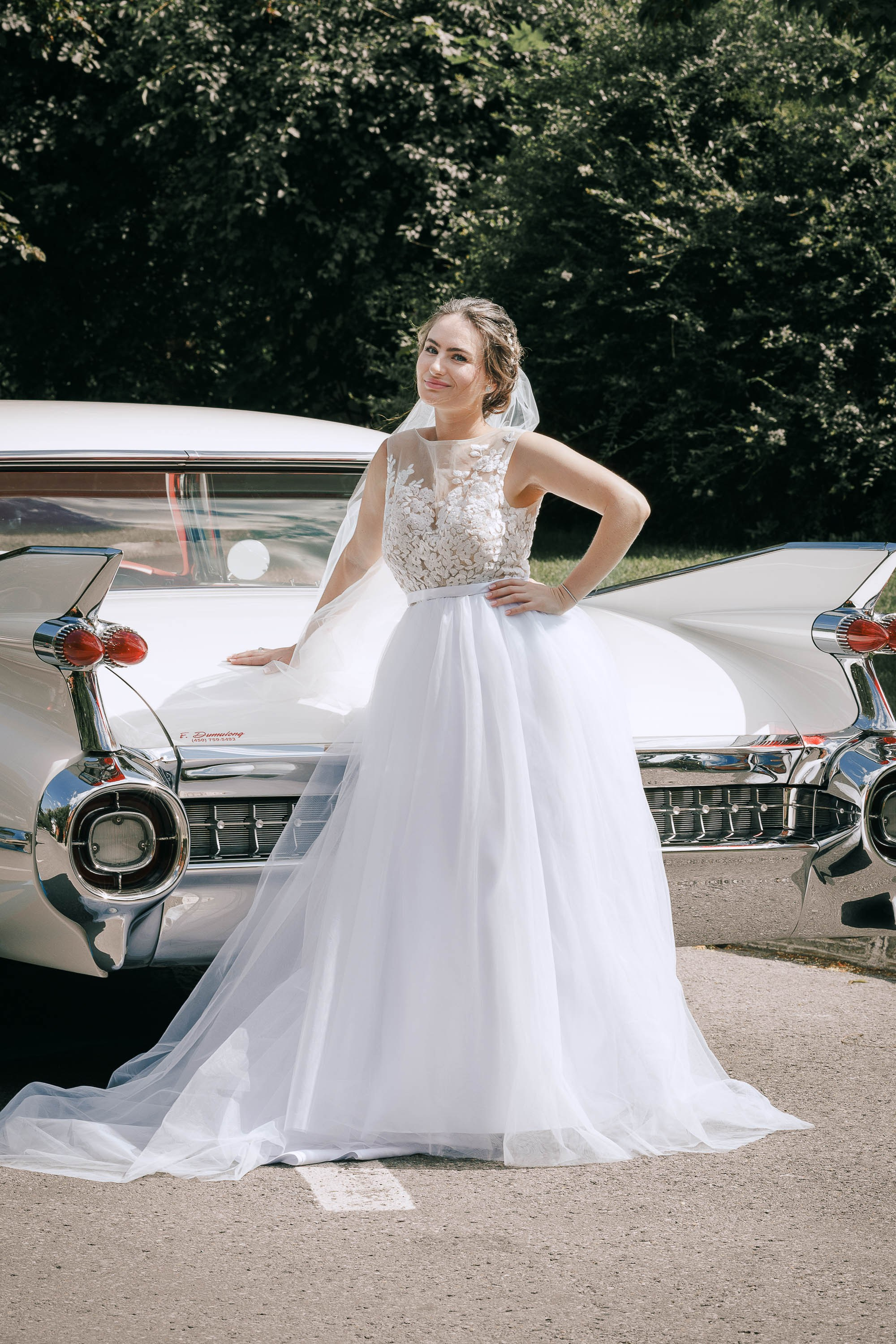 WEDDING PHOTOGRAPHY. Je suis photographe portraitiste et je réalise des portraits à toutes les étapes de votre vie! Bienvenue dans mon studio à Westmount, Qc