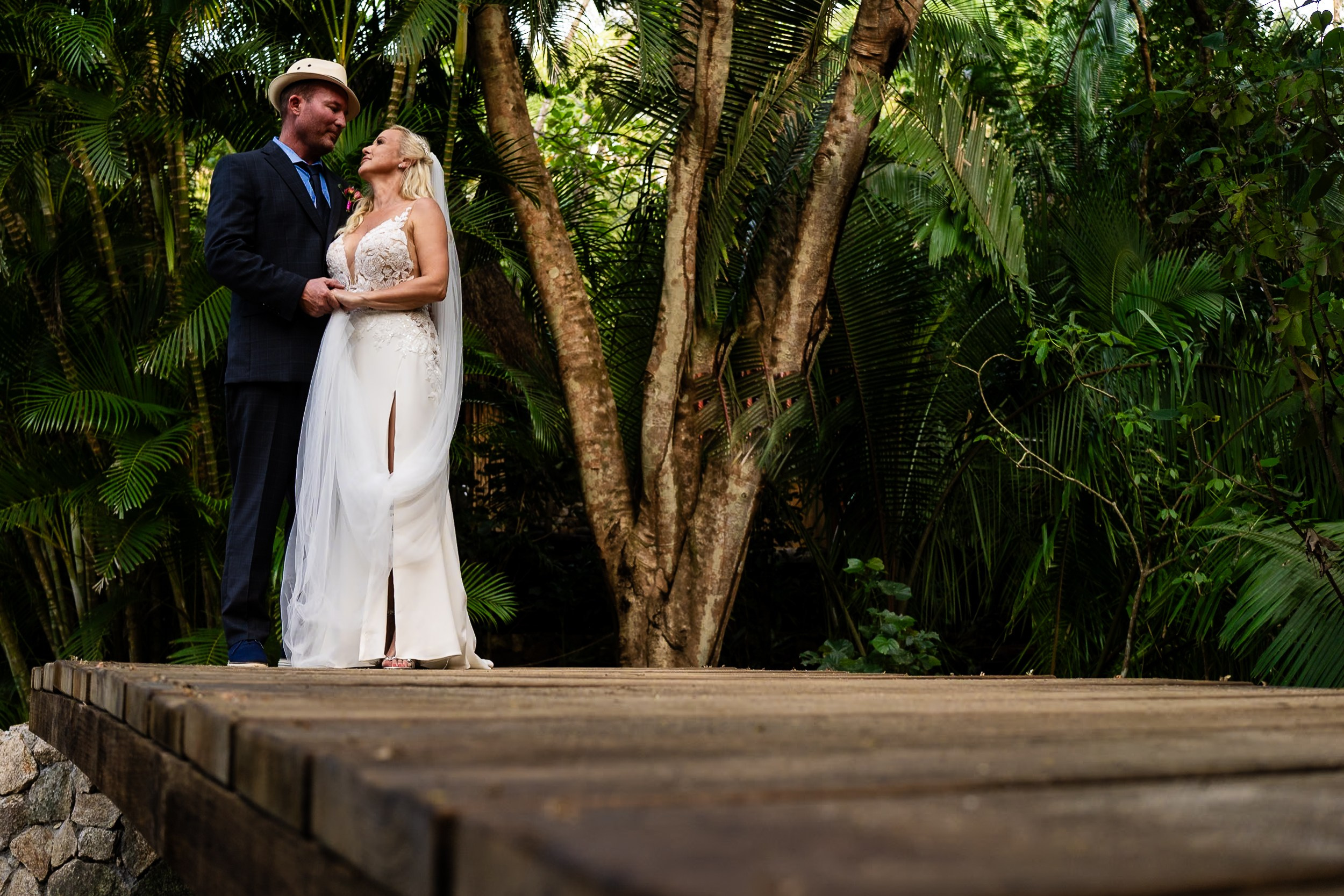 Aggie & Brian. Fotografía de Bodas Profesionales en Puerto Vallarta y Riviera Nayarit