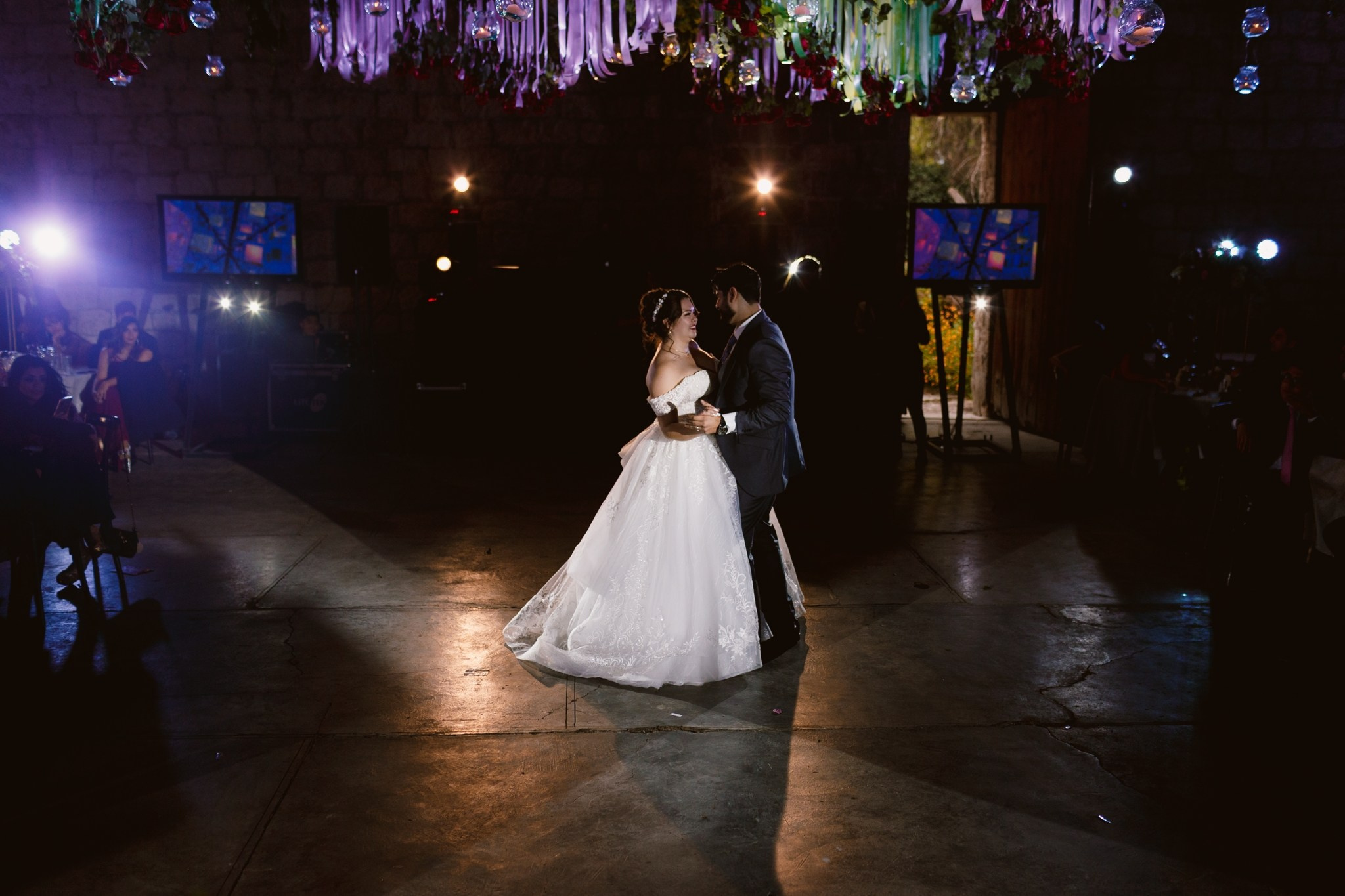 Sofía y Diego: Boda en San Luis Potosí - Parque norte. Fotógrafo de bodas