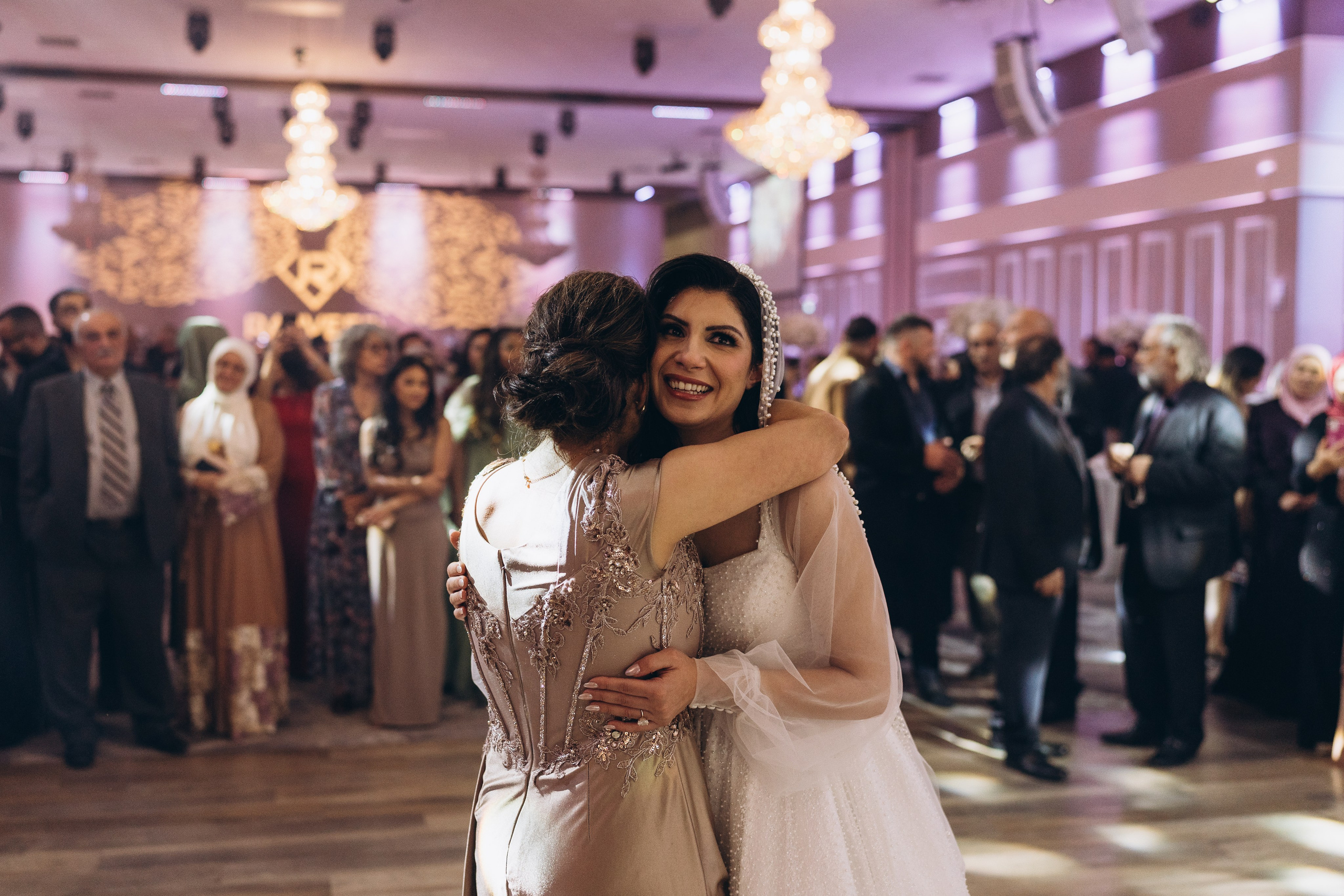 Hanan & Baraa. Calgary Wedding & Lifestyle Photographer — Yevhen Polishchuk