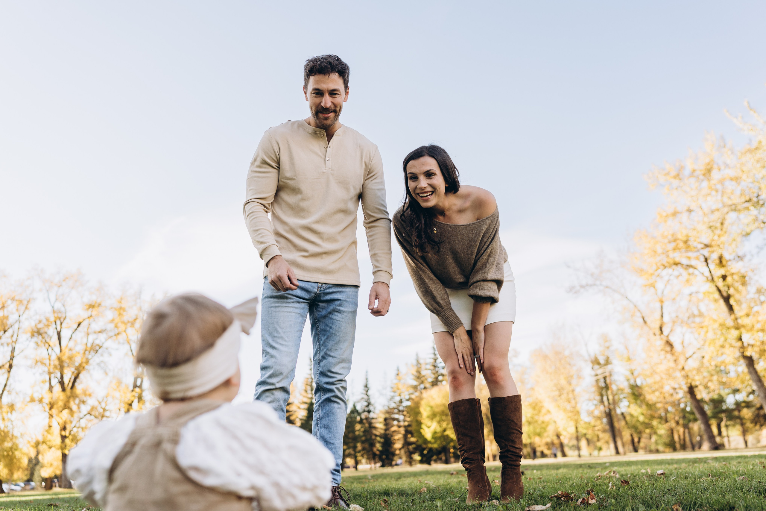 Jess & fam. Calgary Wedding & Lifestyle Photographer — Yevhen Polishchuk